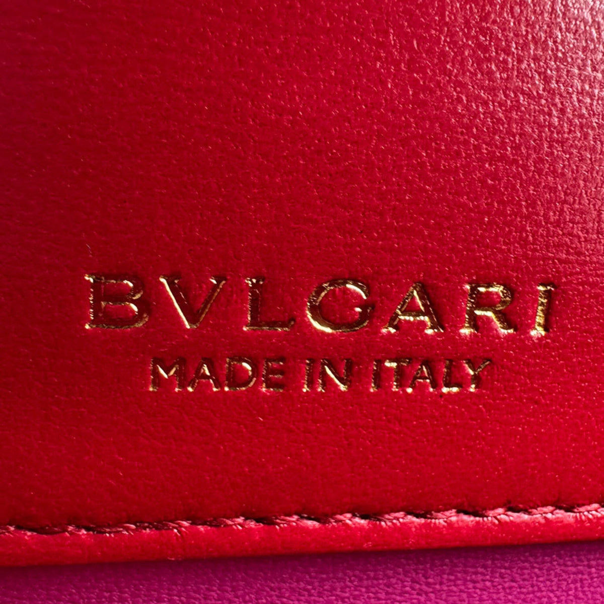 Bvlgari Red Color Leather Handbag Shoulder Bag (Pre-Owned)