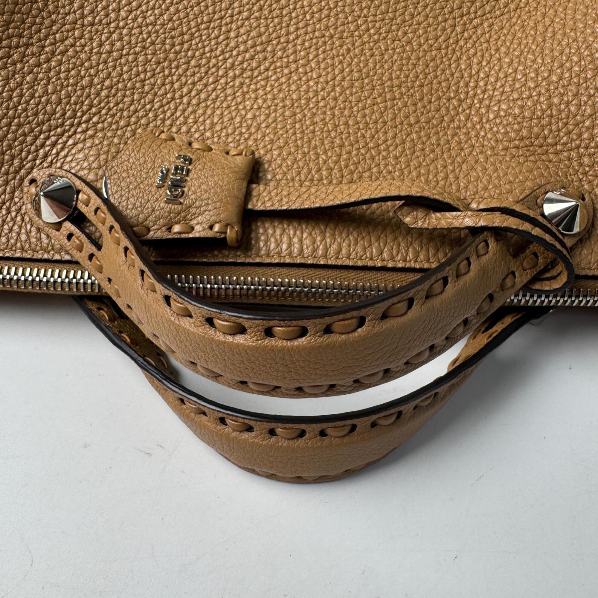 Fendi Brown Leather Handbag Shoulder Bag (Pre-Owned)