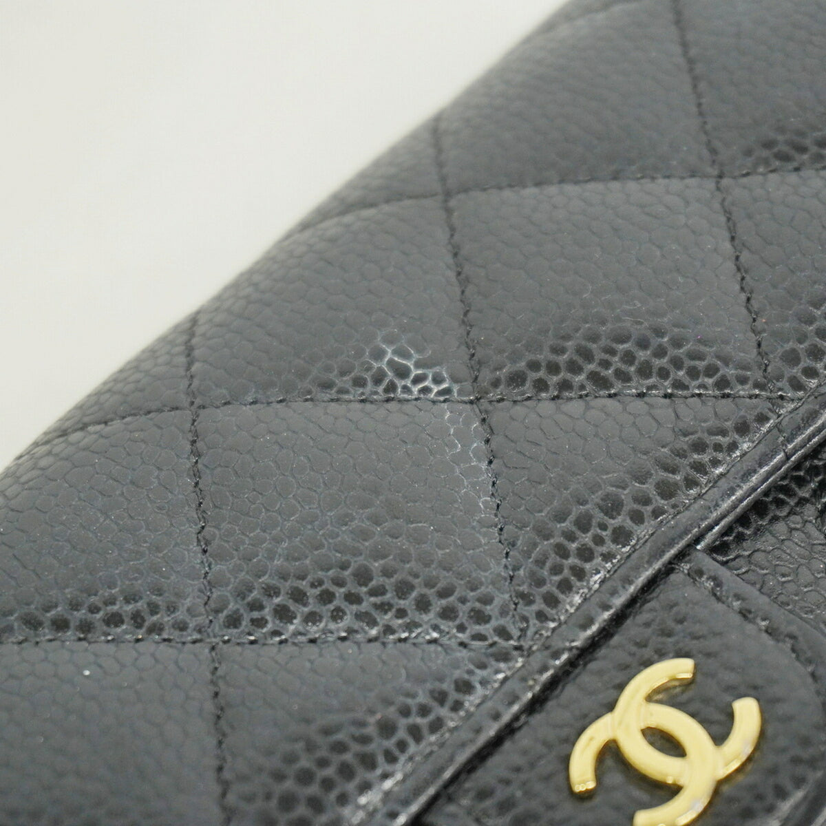 Chanel Black Grained Calfskin Long Wallet (Bi-Fold) (Pre-Owned)