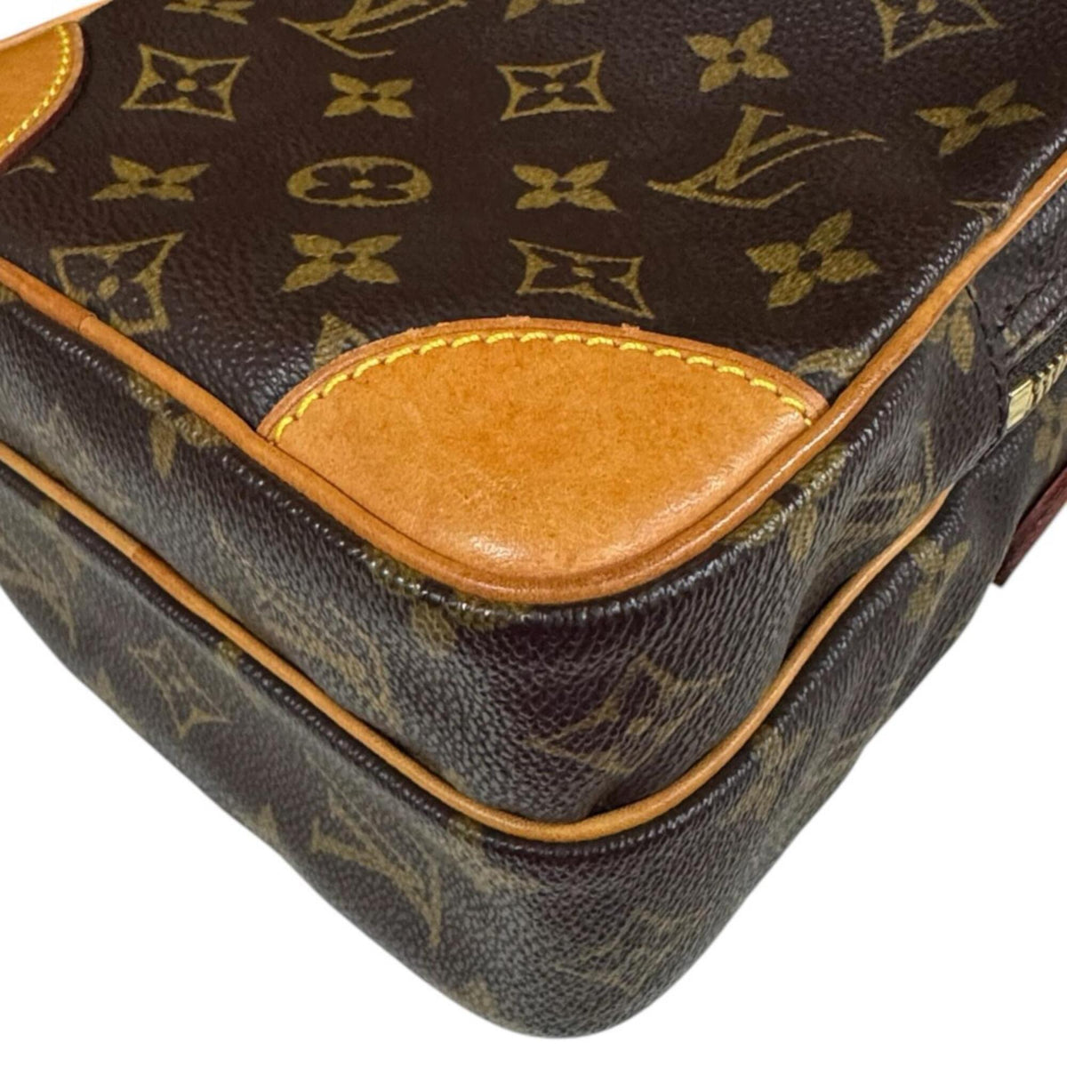 Louis Vuitton Brown Monogram Shoulder Bag (Pre-Owned)