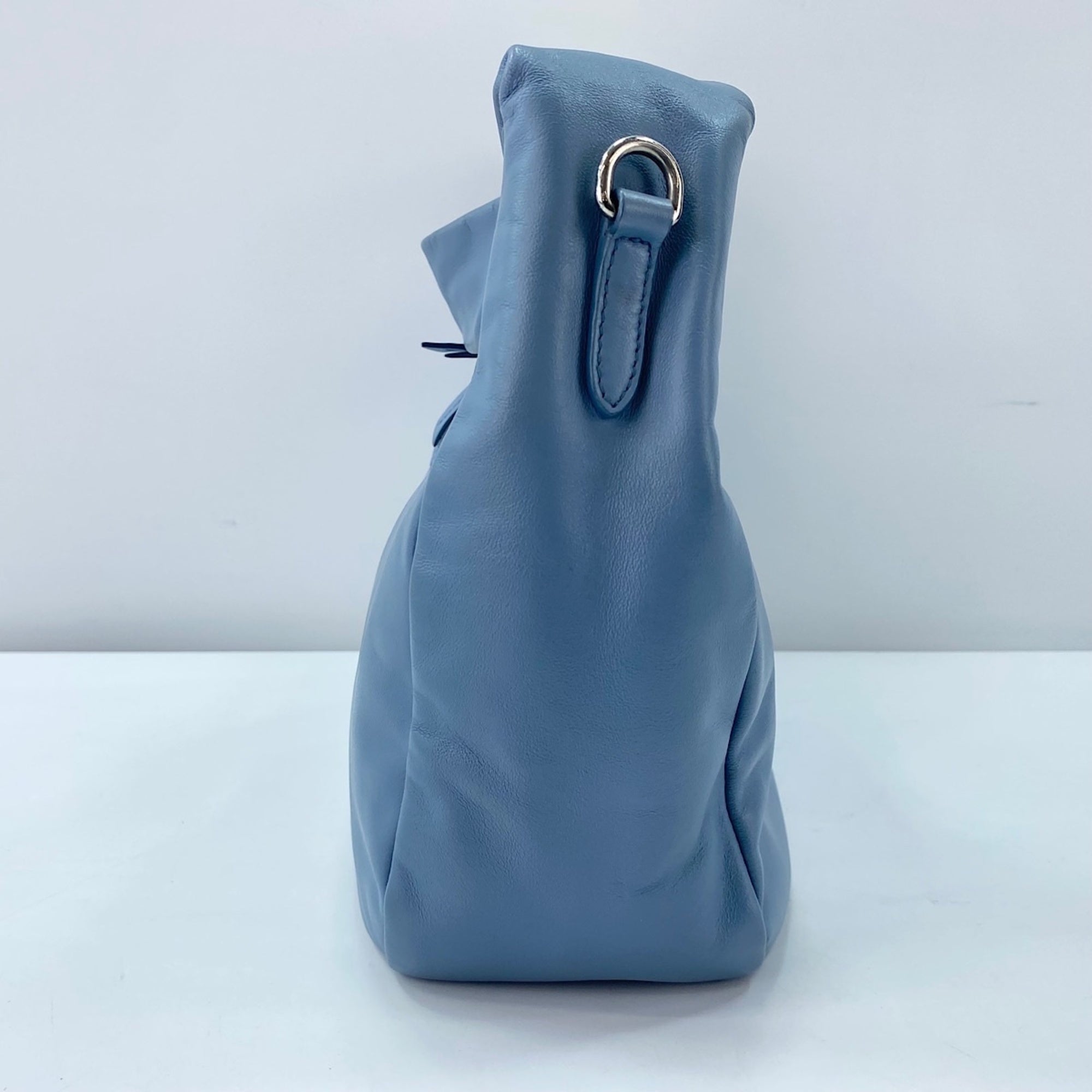 Prada Blue Leather Shoulder Bag (Pre-Owned)