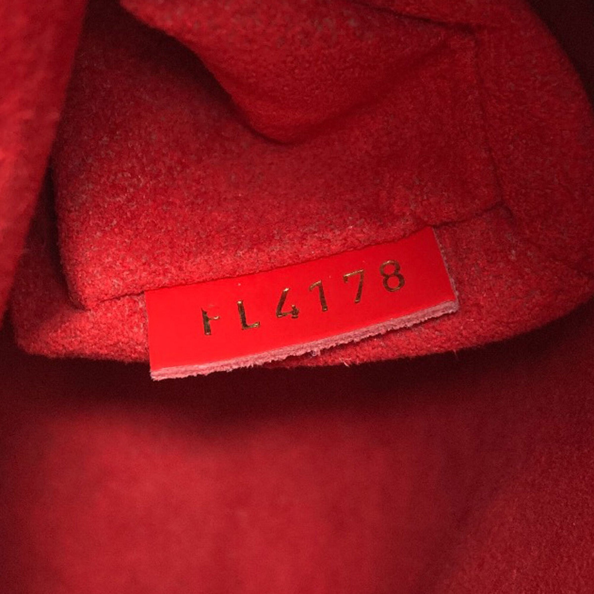 Louis Vuitton Red Color Epi Leather Handbag (Pre-Owned)