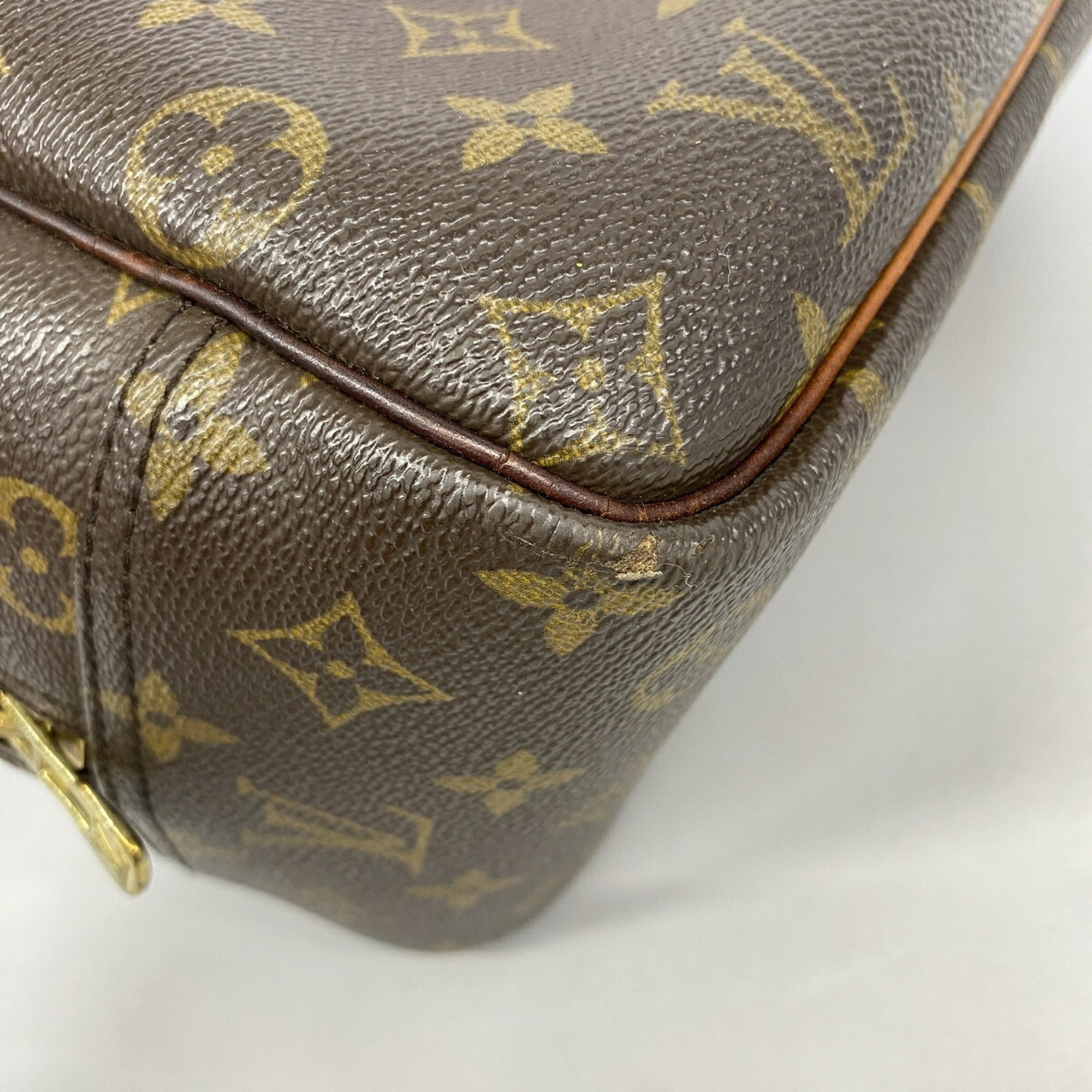 Louis Vuitton Brown Handbag (Pre-Owned)