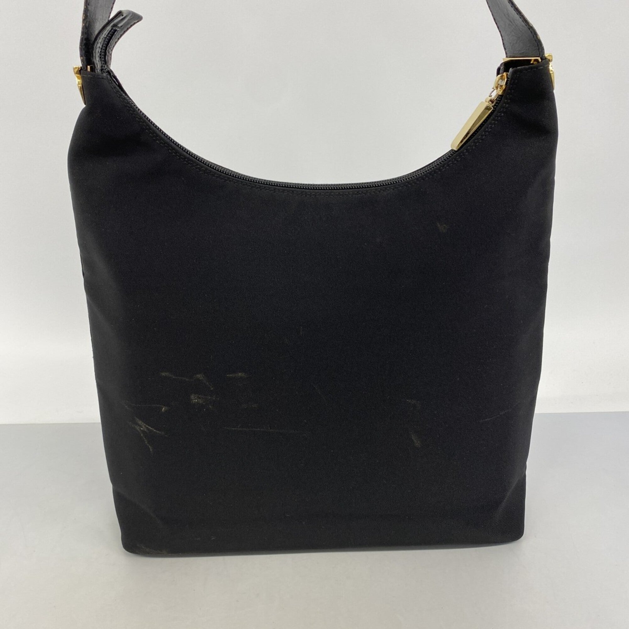 Salvatore Ferragamo Black Nylon Canvas Shoulder Bag (Pre-Owned)