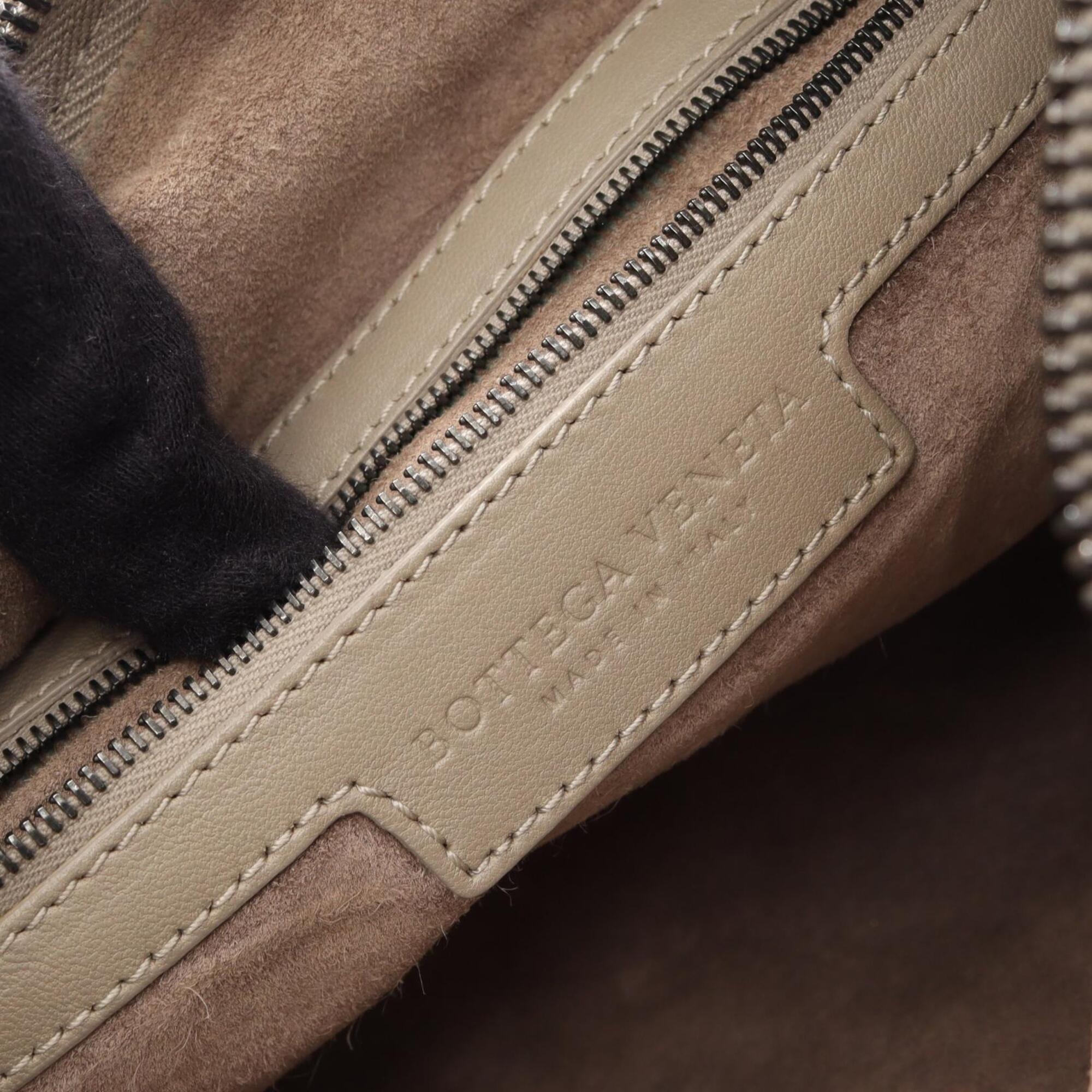 Bottega Veneta Beige Leather Handbag Shoulder Bag (Pre-Owned)