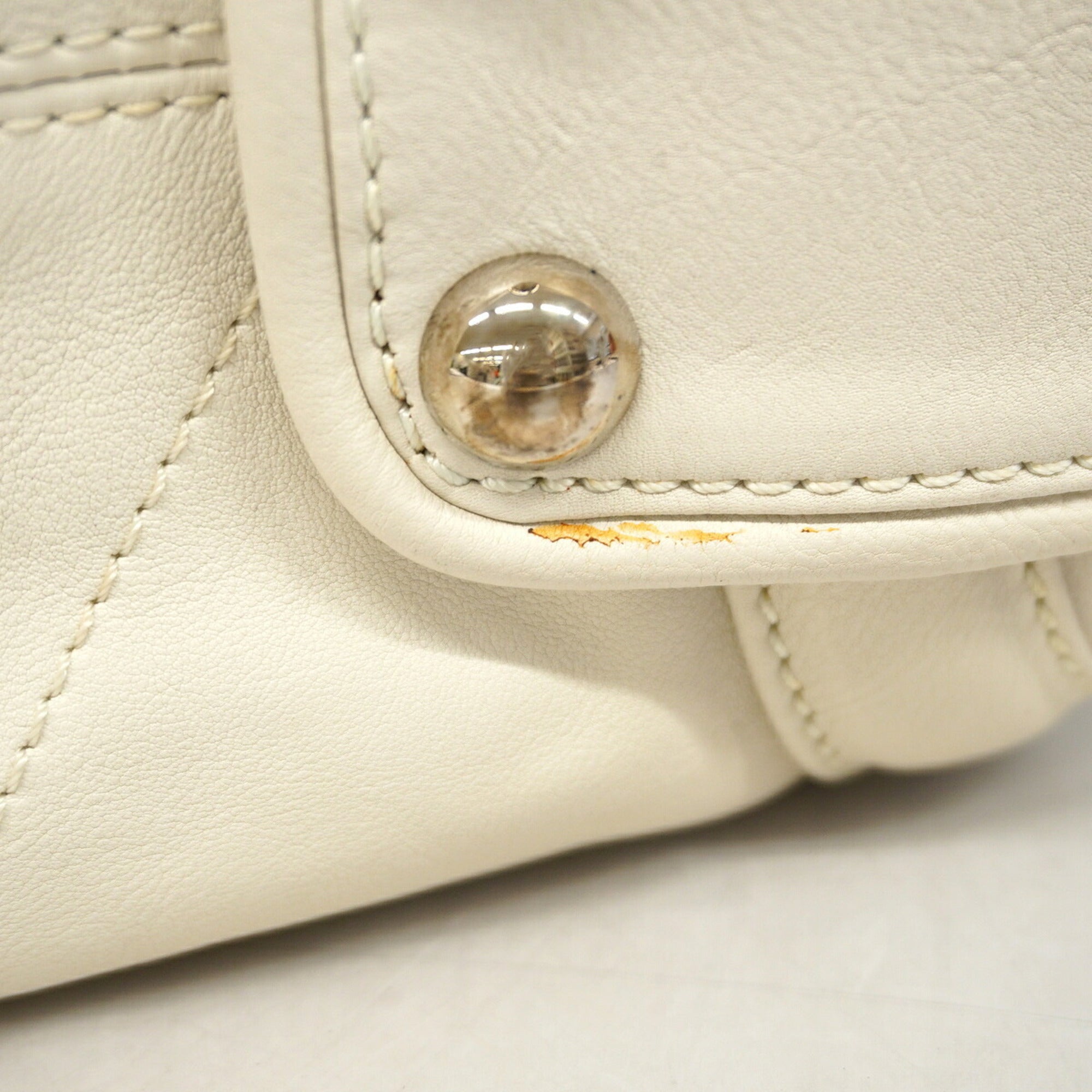 Chanel Ivory Leather Handbag (Pre-Owned)
