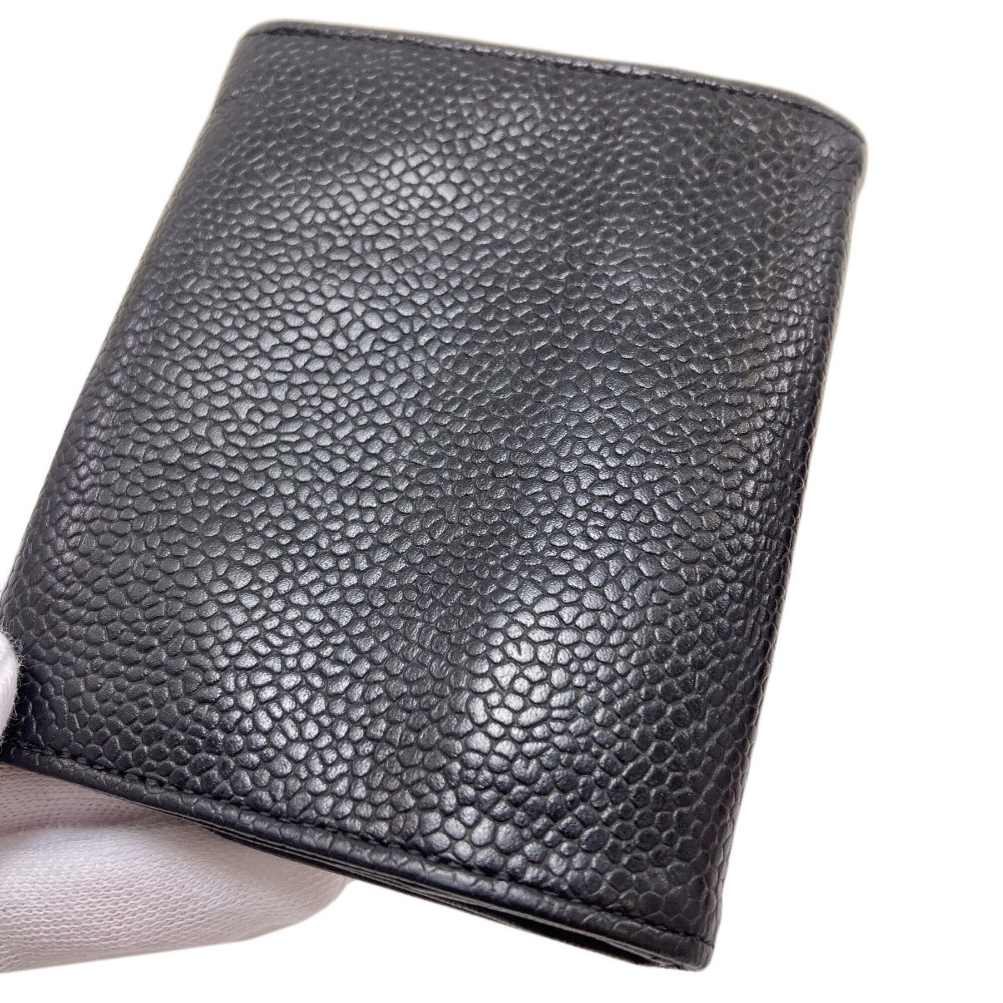 Chanel Black Leather (Pre-Owned)