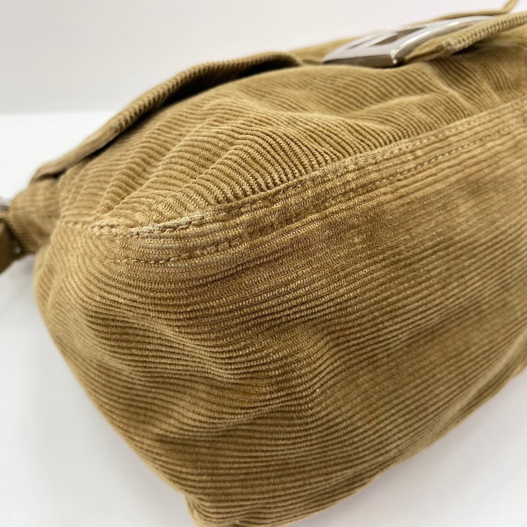 Fendi Brown Shoulder Bag (Pre-Owned)
