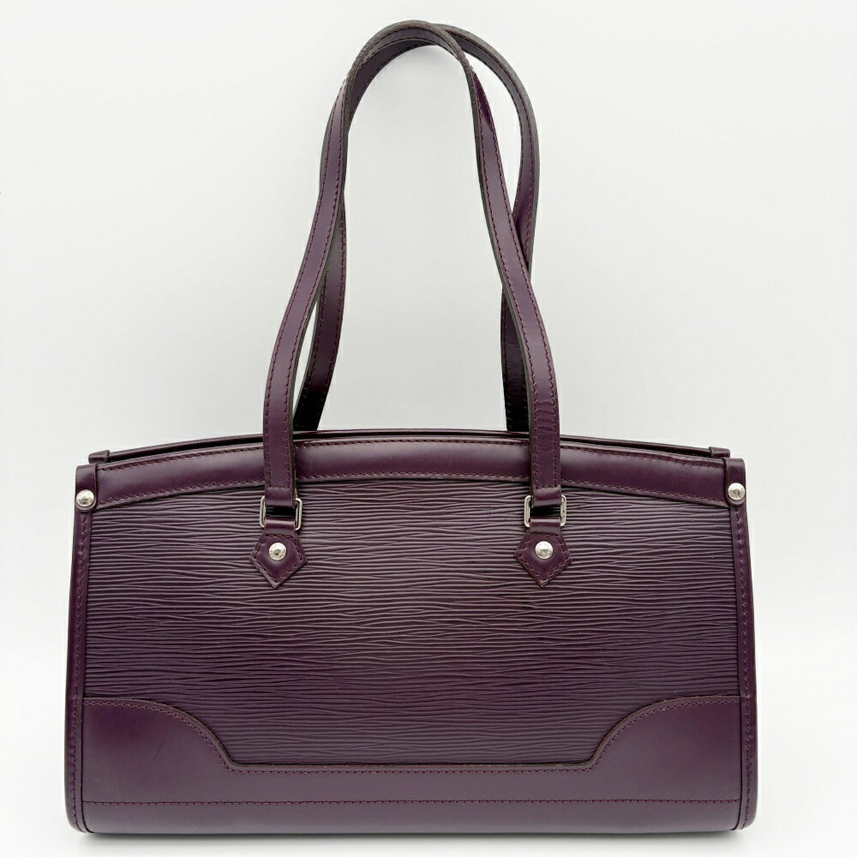 Louis Vuitton Cassis Purple Leather Shoulder Bag (Pre-Owned)
