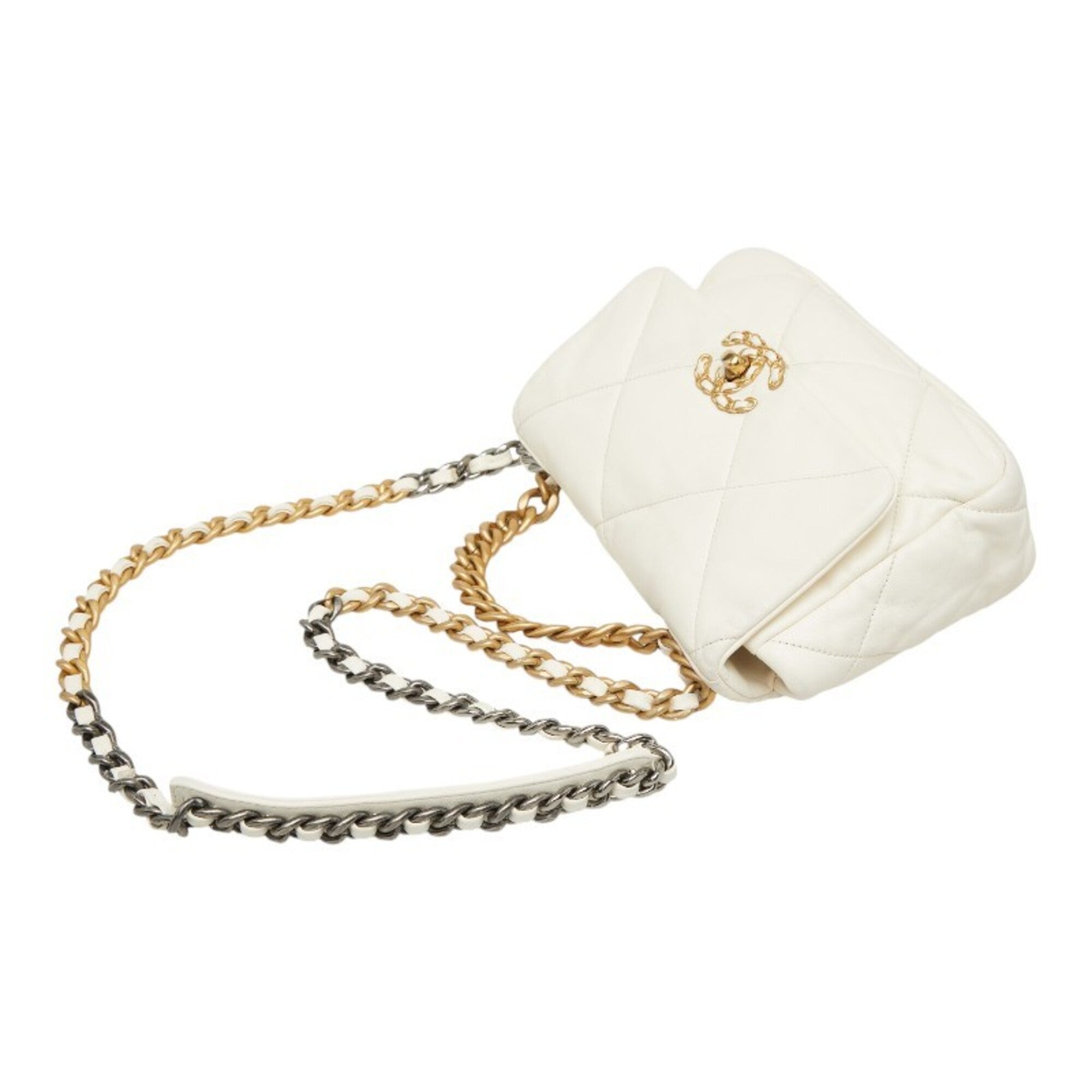 Chanel White Shoulder Bag (Pre-Owned)