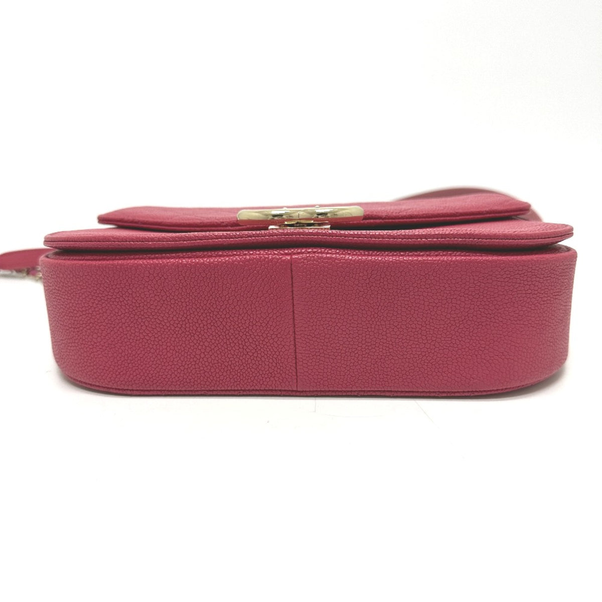 Chanel Pink Leather Shoulder Bag (Pre-Owned)