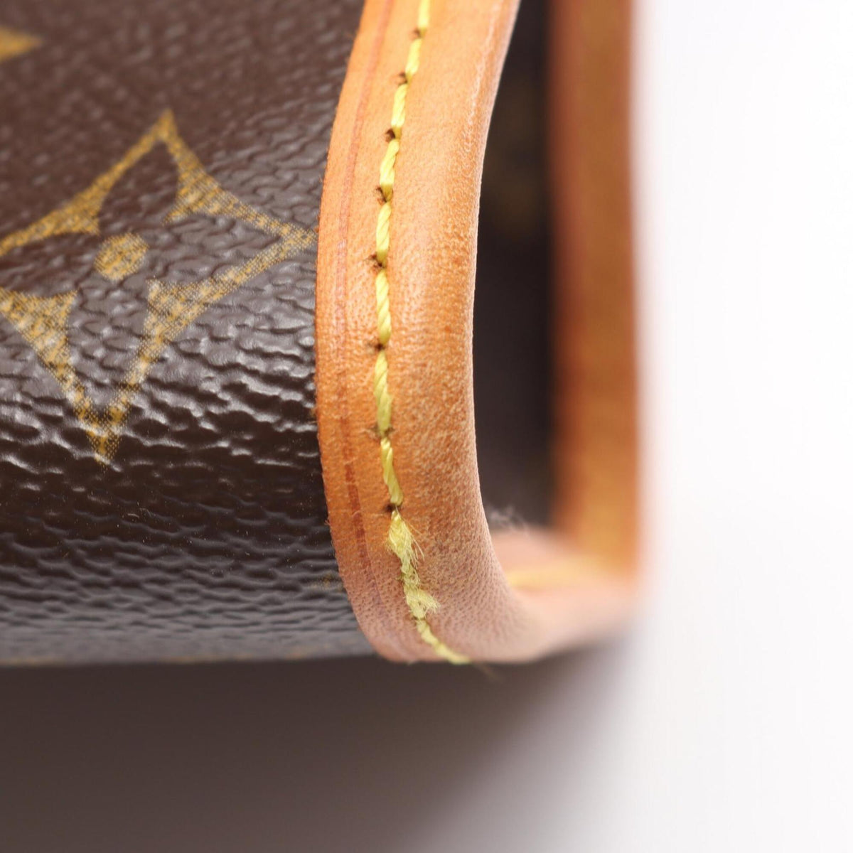 Louis Vuitton Brown Monogram Coated Canvas Leather Handbag Tote Bag (Pre-Owned)