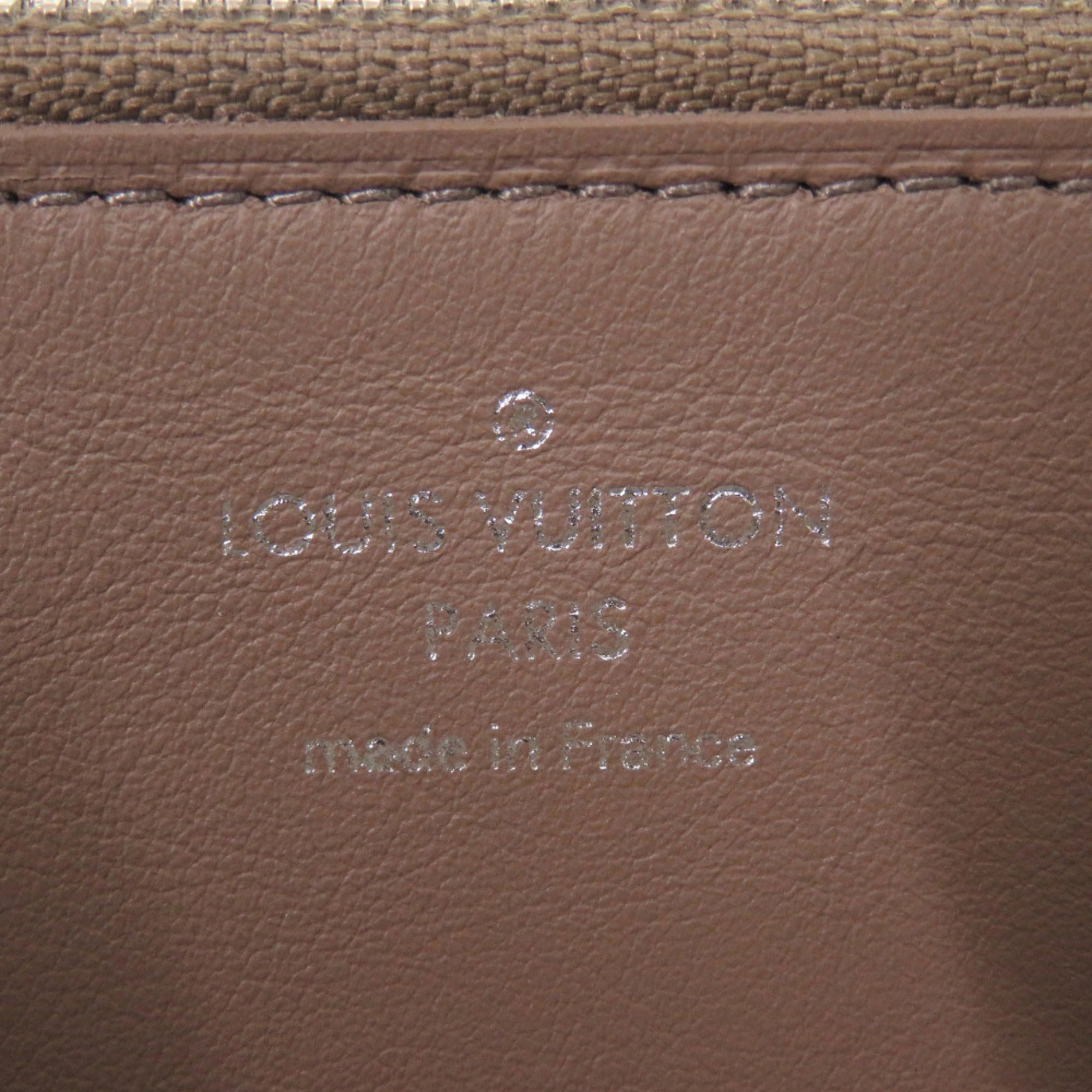 Louis Vuitton Magnolia Pink Leather Long Wallet (Bi-Fold) (Pre-Owned)