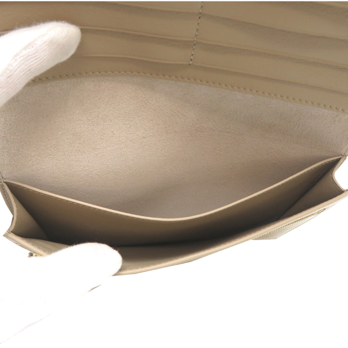 Celine Beige Leather Long Wallet (Bi-Fold) (Pre-Owned)