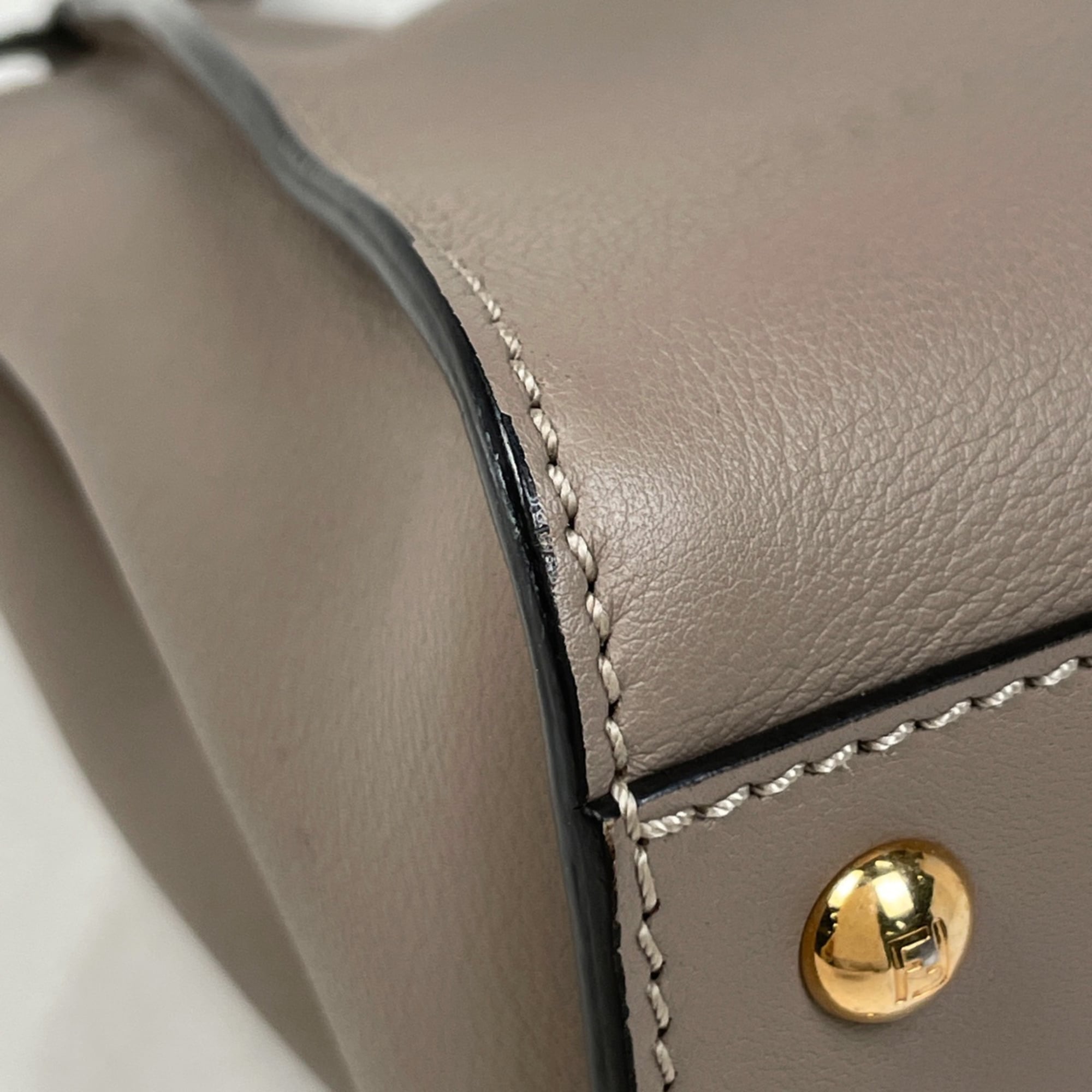 Fendi Peekaboo Grayish Leather Handbag Shoulder Bag (Pre-Owned)