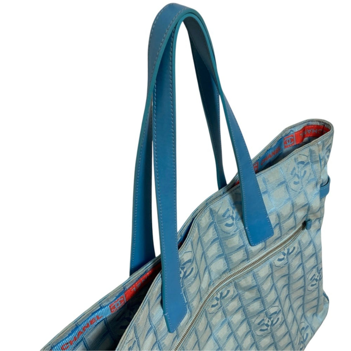 Chanel Blue New Travel Line Tote Bag (Pre-Owned)