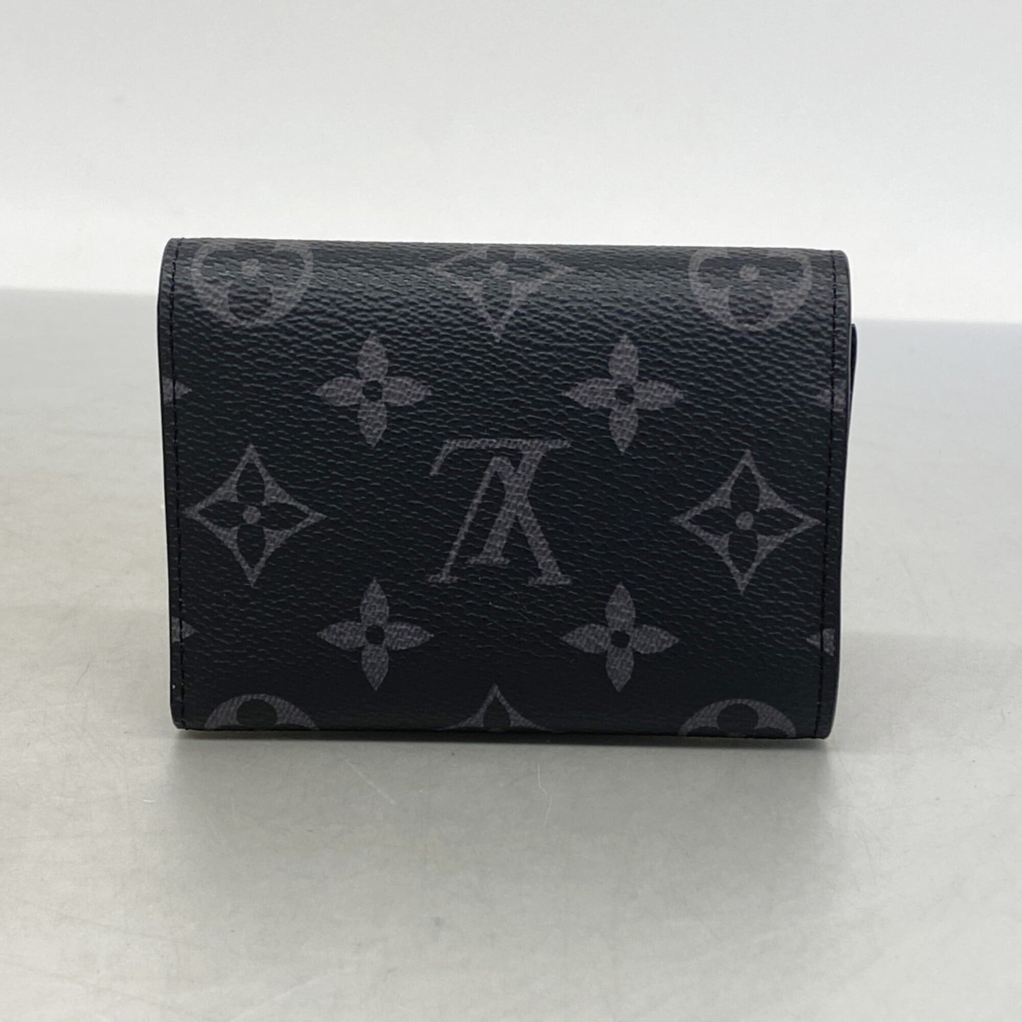 Louis Vuitton Black Wallet (Tri-Fold) (Pre-Owned)