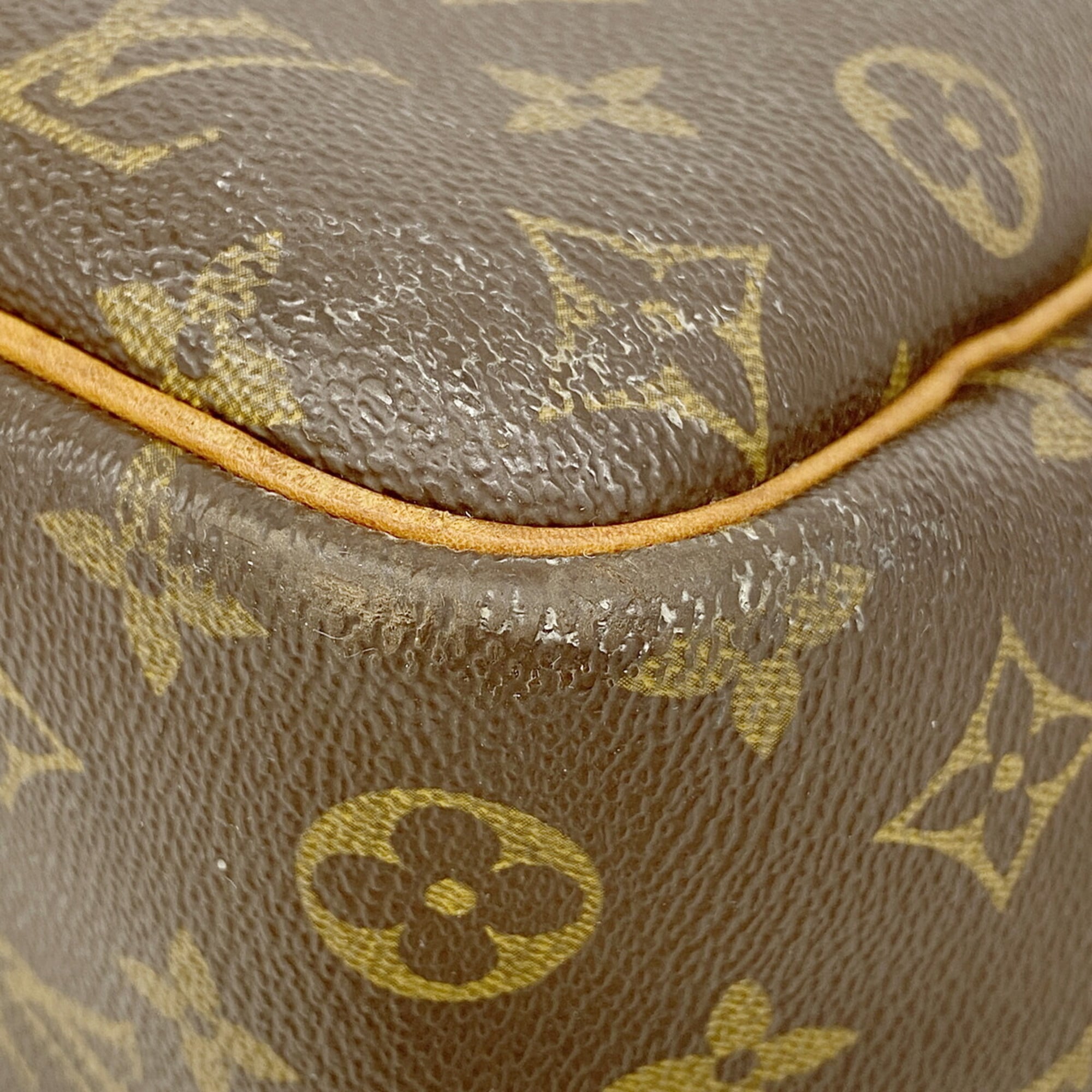 Louis Vuitton Brown Handbag (Pre-Owned)