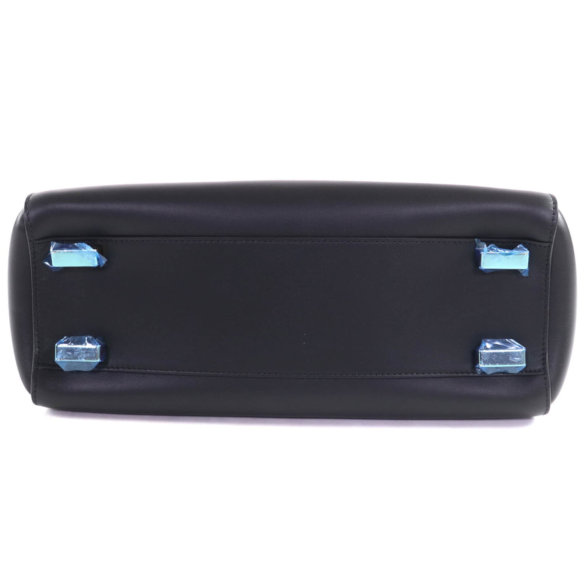Chloé Black Leather Shoulder Bag (Pre-Owned)