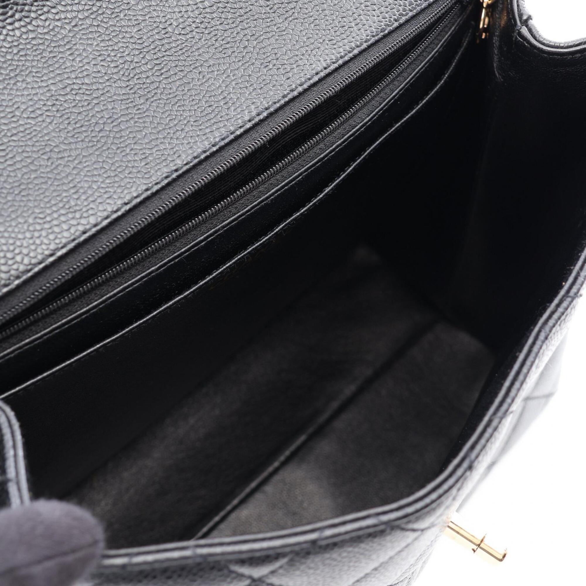 Chanel Black Grained Calfskin Handbag (Pre-Owned)