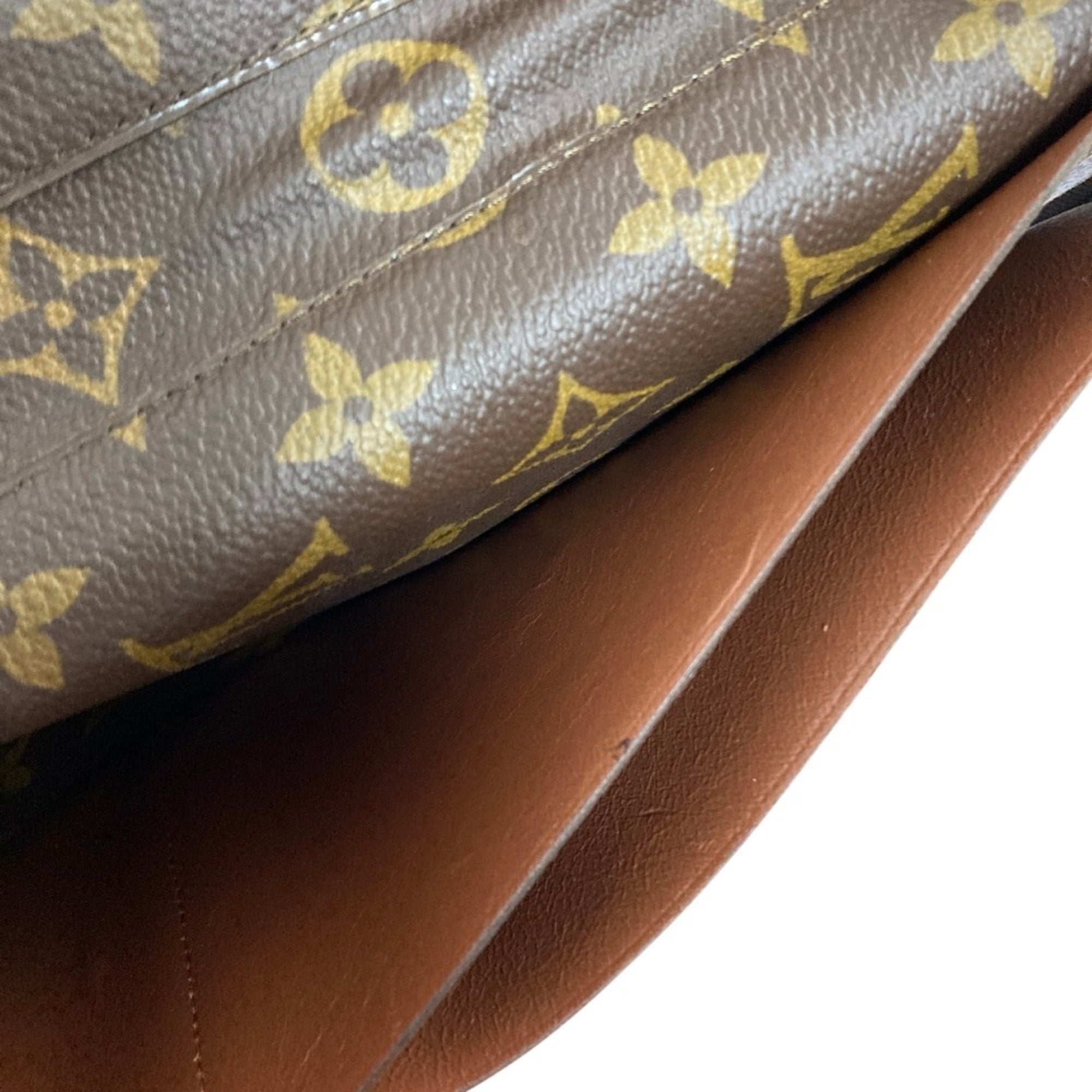 Louis Vuitton Brown Monogram Clutch Bag (Pre-Owned)
