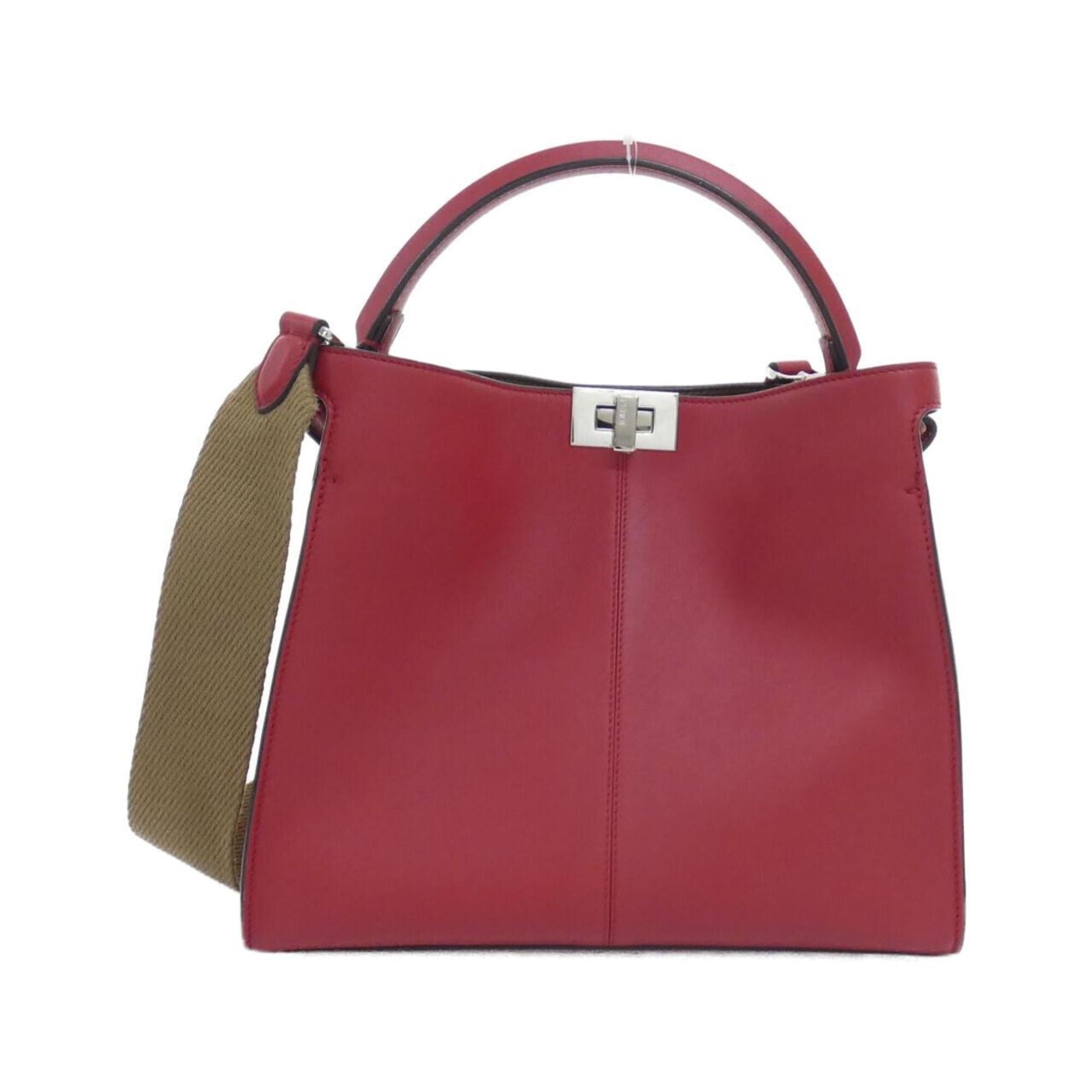 Fendi Red Color Leather Handbag (Pre-Owned)