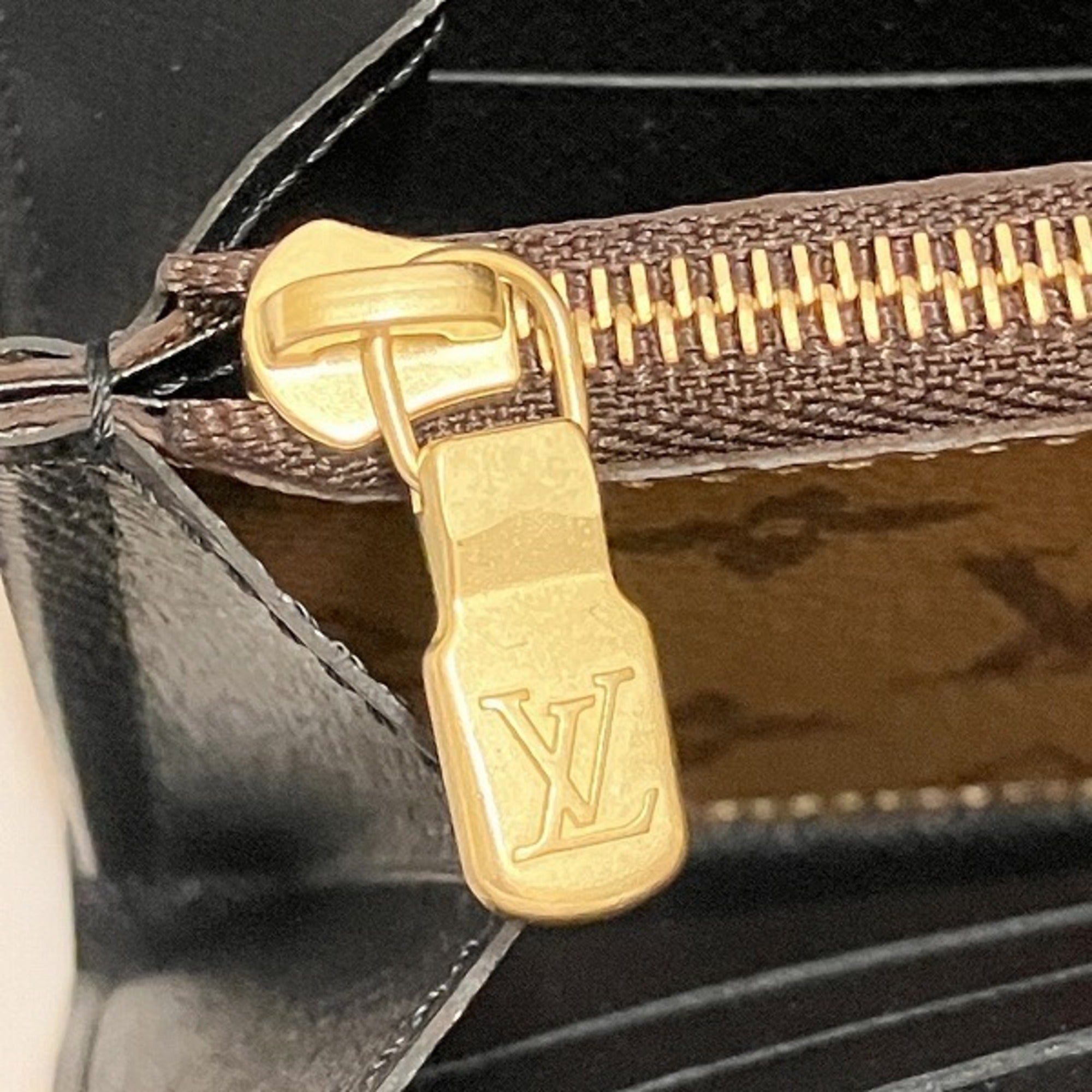 Louis Vuitton Brown Monogram Monogram Long Wallet (Bi-Fold) (Pre-Owned)