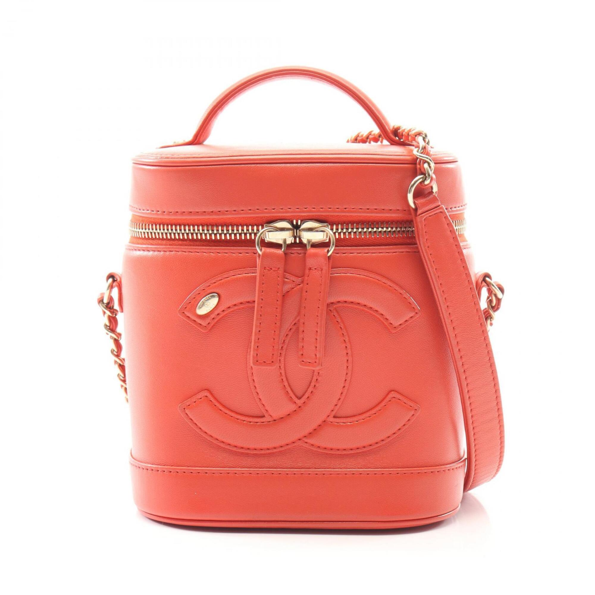 Chanel Red Color Leather Handbag (Pre-Owned)