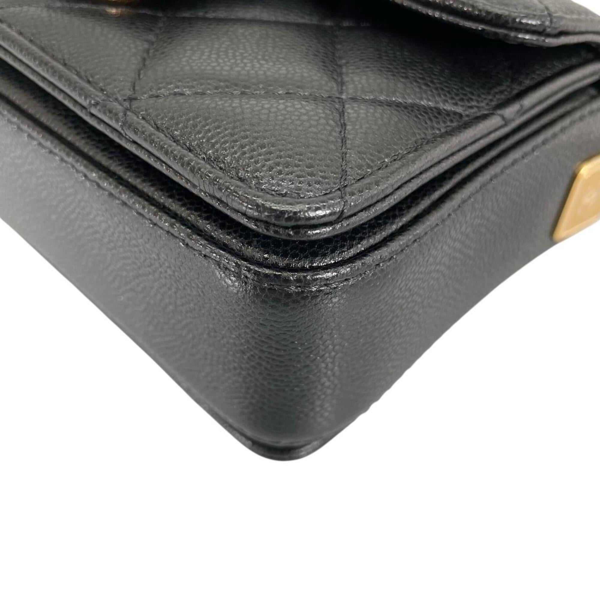 Chanel Matelasse Black Leather Handbag Shoulder Bag (Pre-Owned)