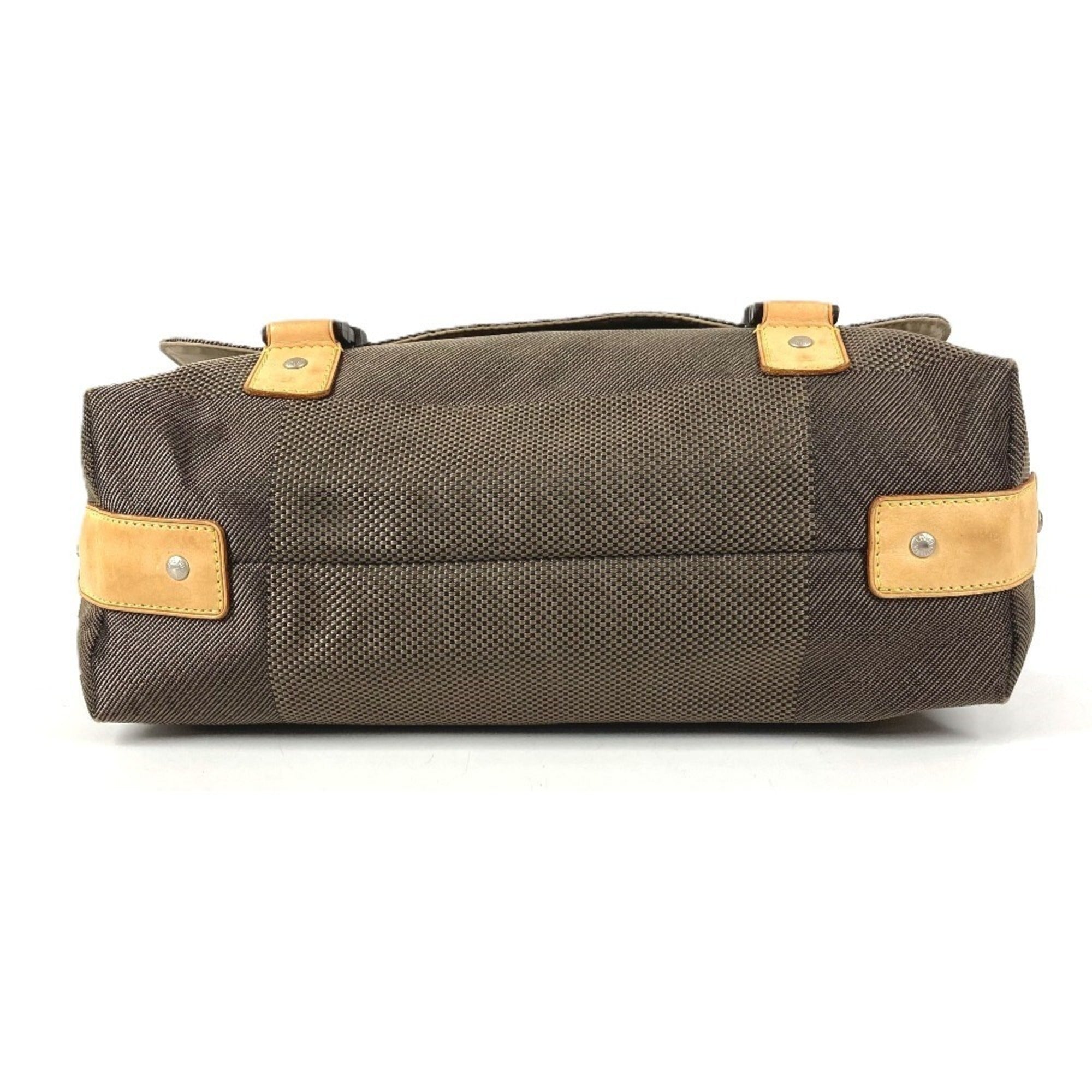Louis Vuitton Khaki Damier Geant Messenger Bag Shoulder Bag (Pre-Owned)