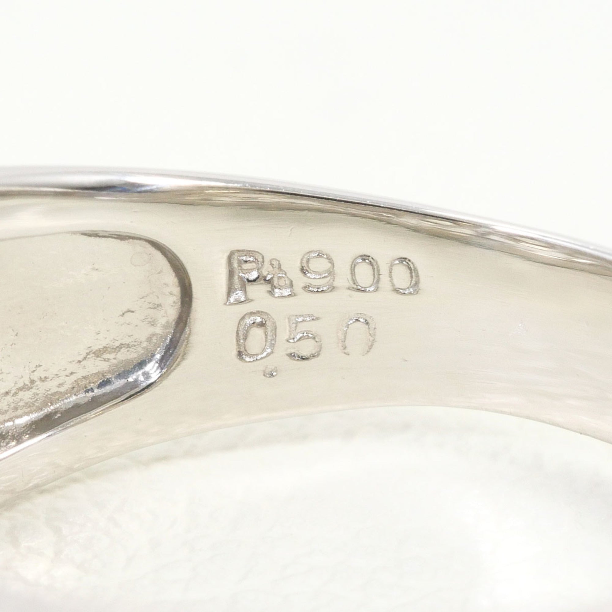 Unbranded Platinum Platinum 900 Band Ring (Pre-Owned)