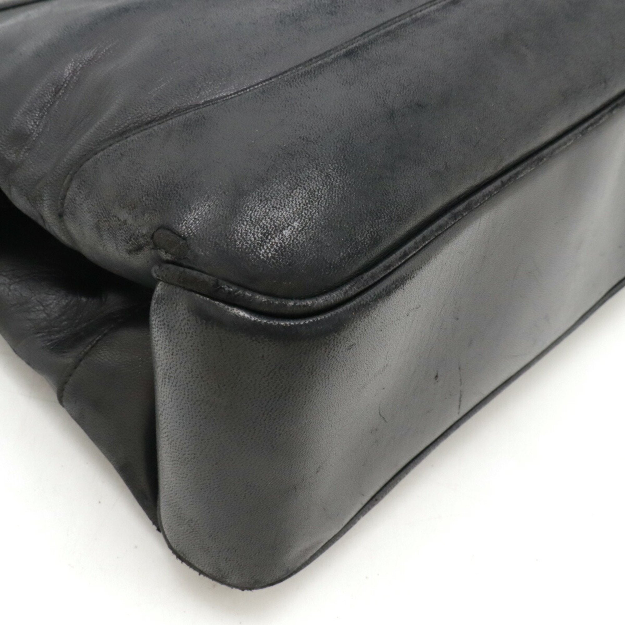 Chanel Black Leather Shoulder Bag Tote Bag (Pre-Owned)