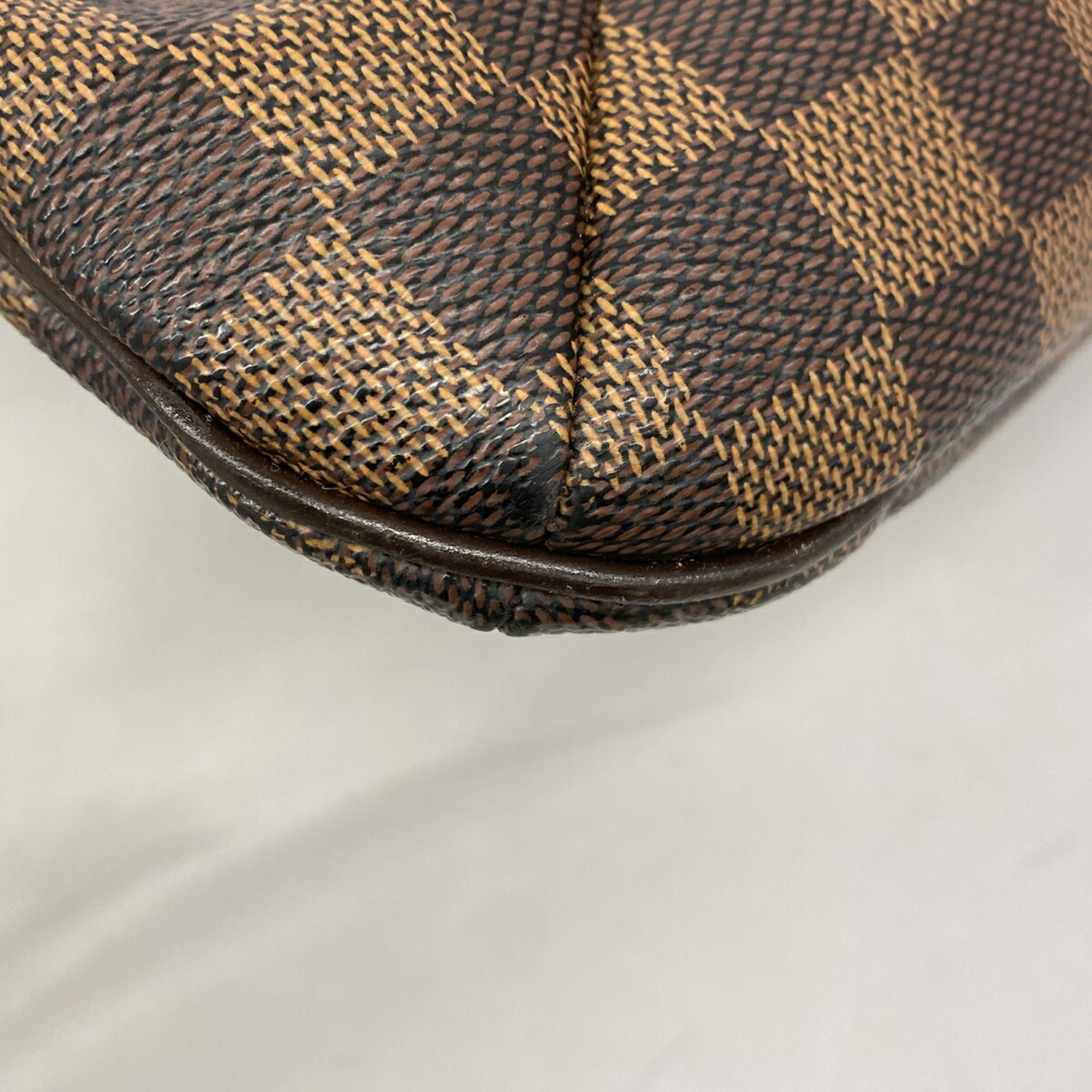 Louis Vuitton Ebene Shoulder Bag (Pre-Owned)