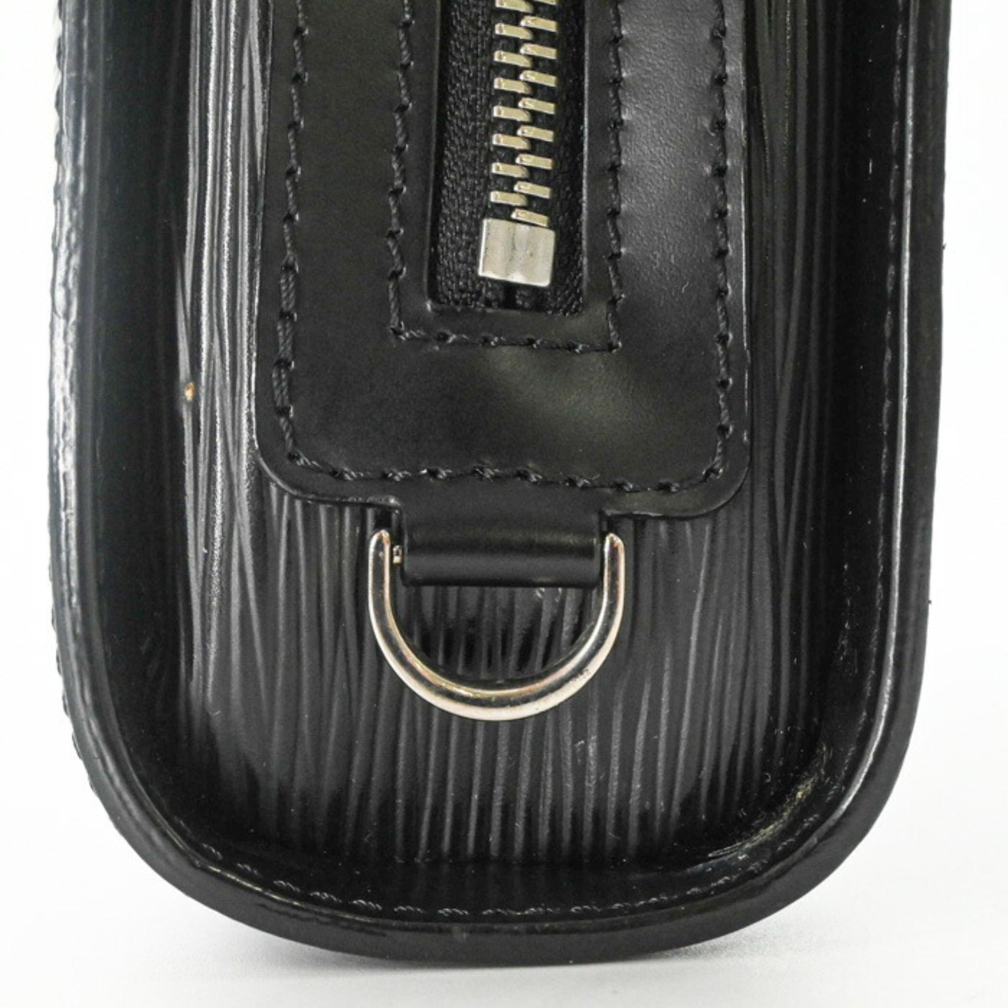 Louis Vuitton Black Epi Leather Clutch Bag (Pre-Owned)