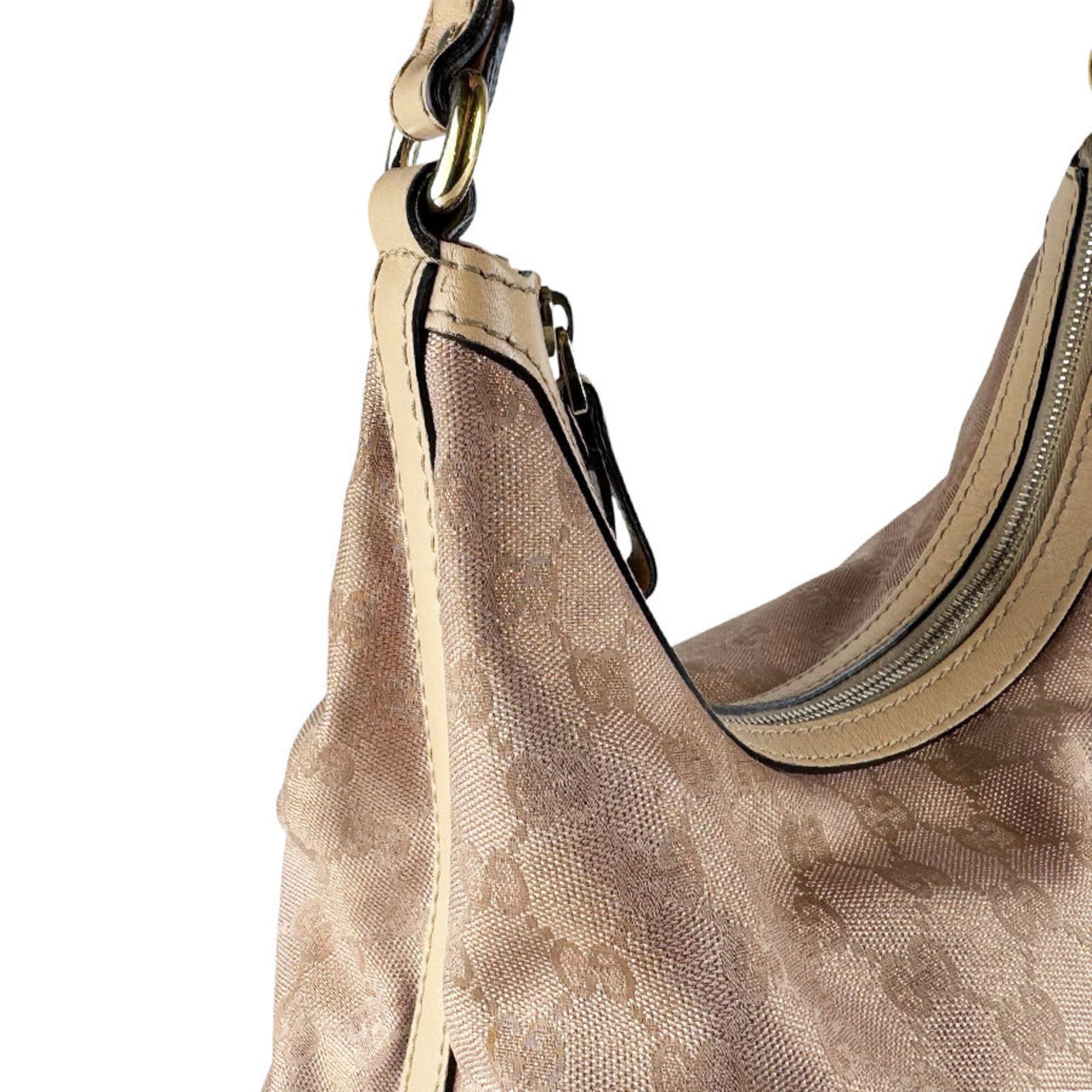 Gucci Beige Metallic Pink Beige Gg Canvas Shoulder Bag (Pre-Owned)