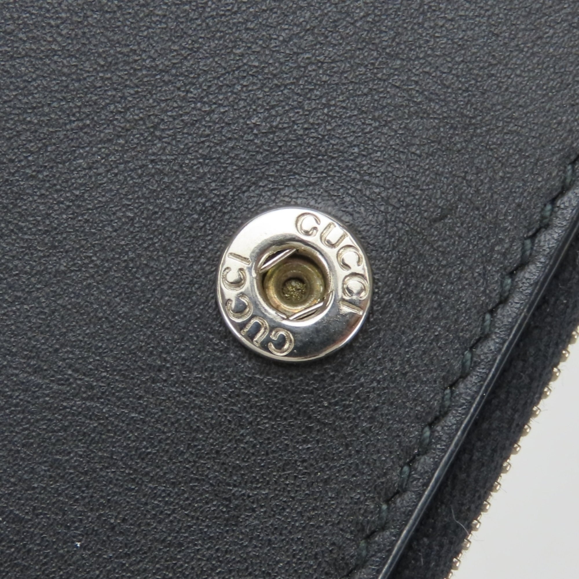 Gucci Black Leather Wallet (Bi-Fold) (Pre-Owned)