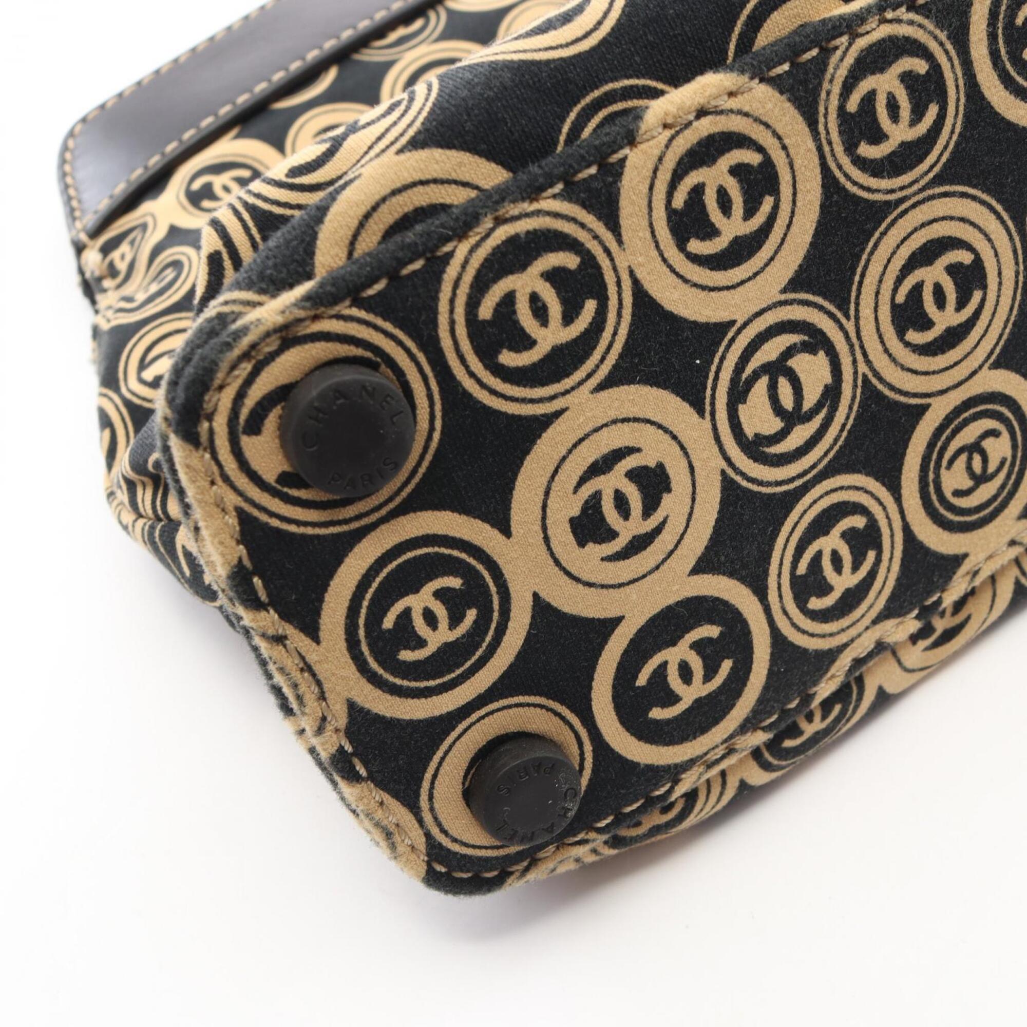 Chanel Beige Black Leather Cotton Handbag (Pre-Owned)