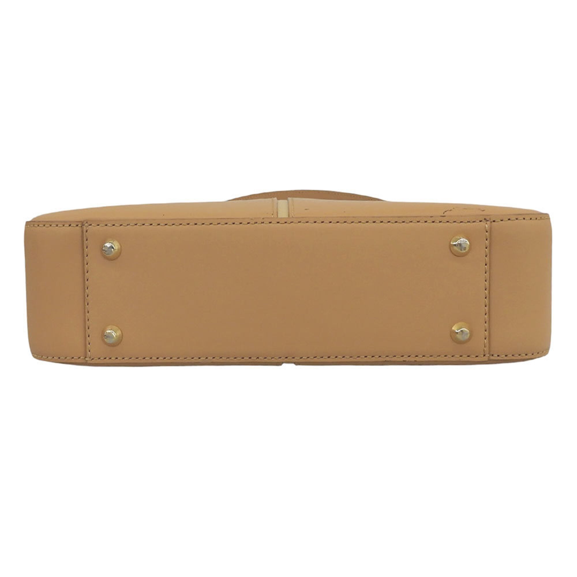 Burberry Beige Leather Shoulder Bag (Pre-Owned)