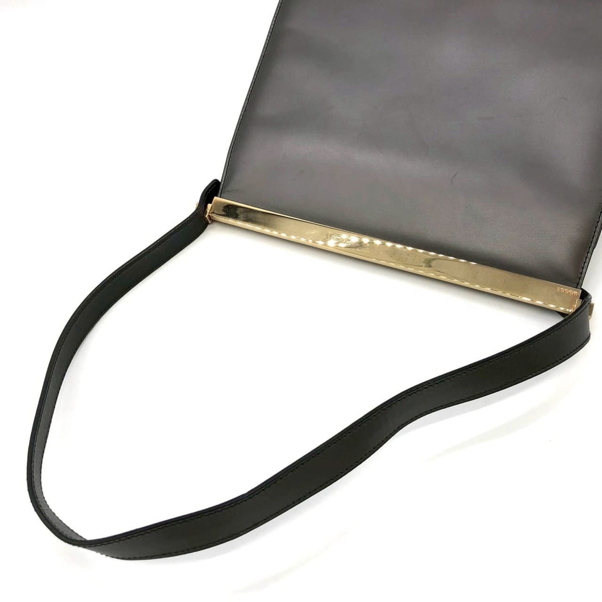 Gucci Gray Leather Shoulder Bag (Pre-Owned)