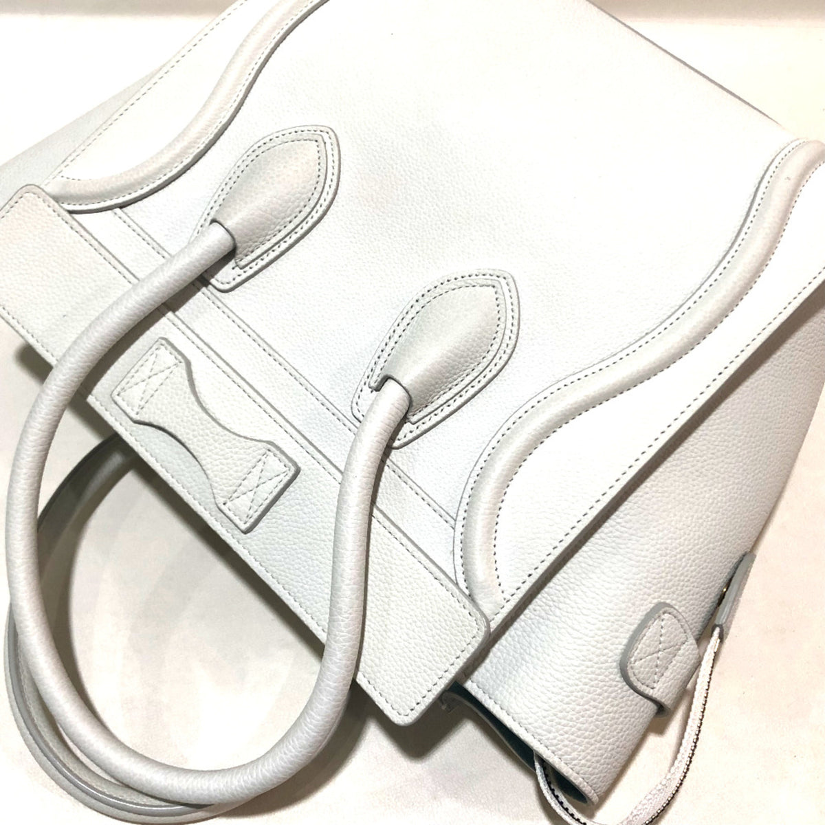 Celine White Leather Handbag (Pre-Owned)