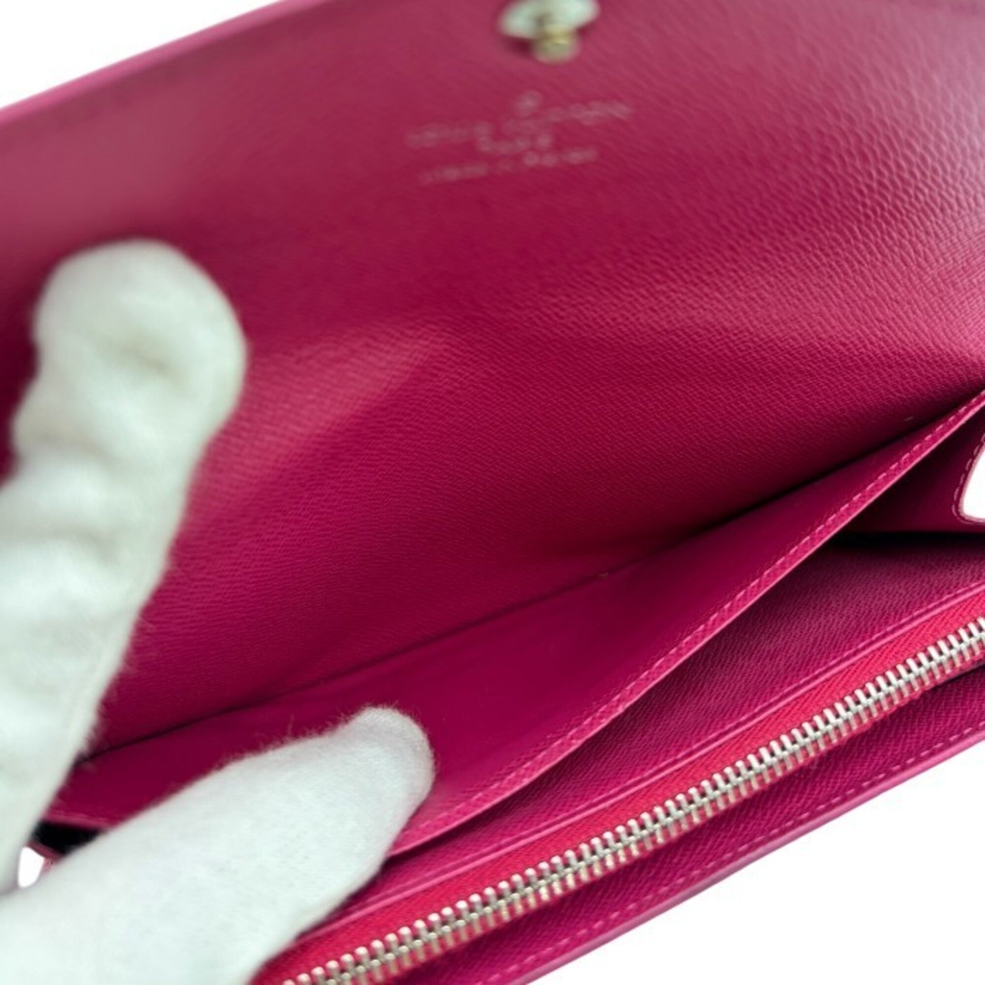 Louis Vuitton Epi Black Pink Leather Long Wallet (Bi-Fold) (Pre-Owned)