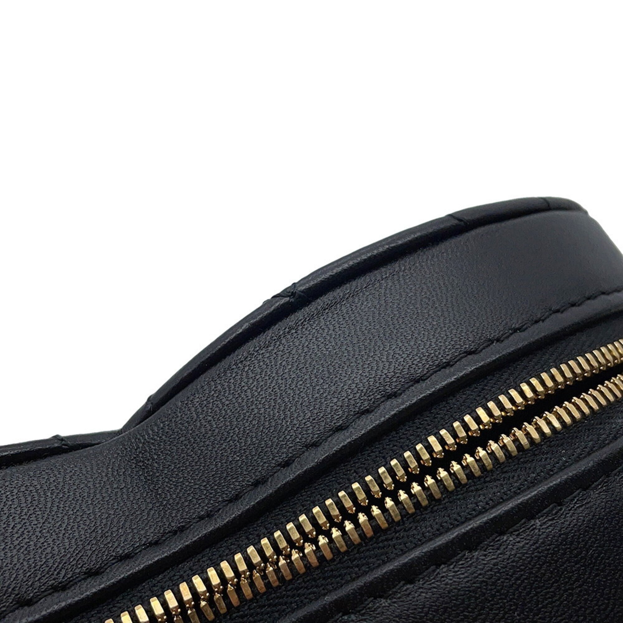 Chanel Matelasse Black Leather Handbag Shoulder Bag (Pre-Owned)