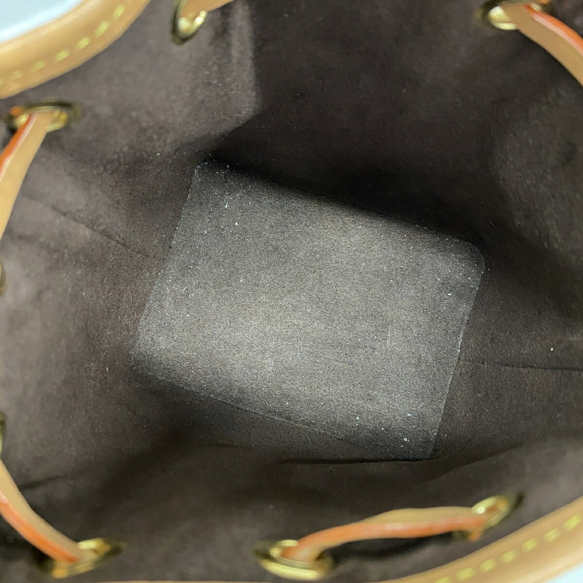 Louis Vuitton Brown Handbag (Pre-Owned)