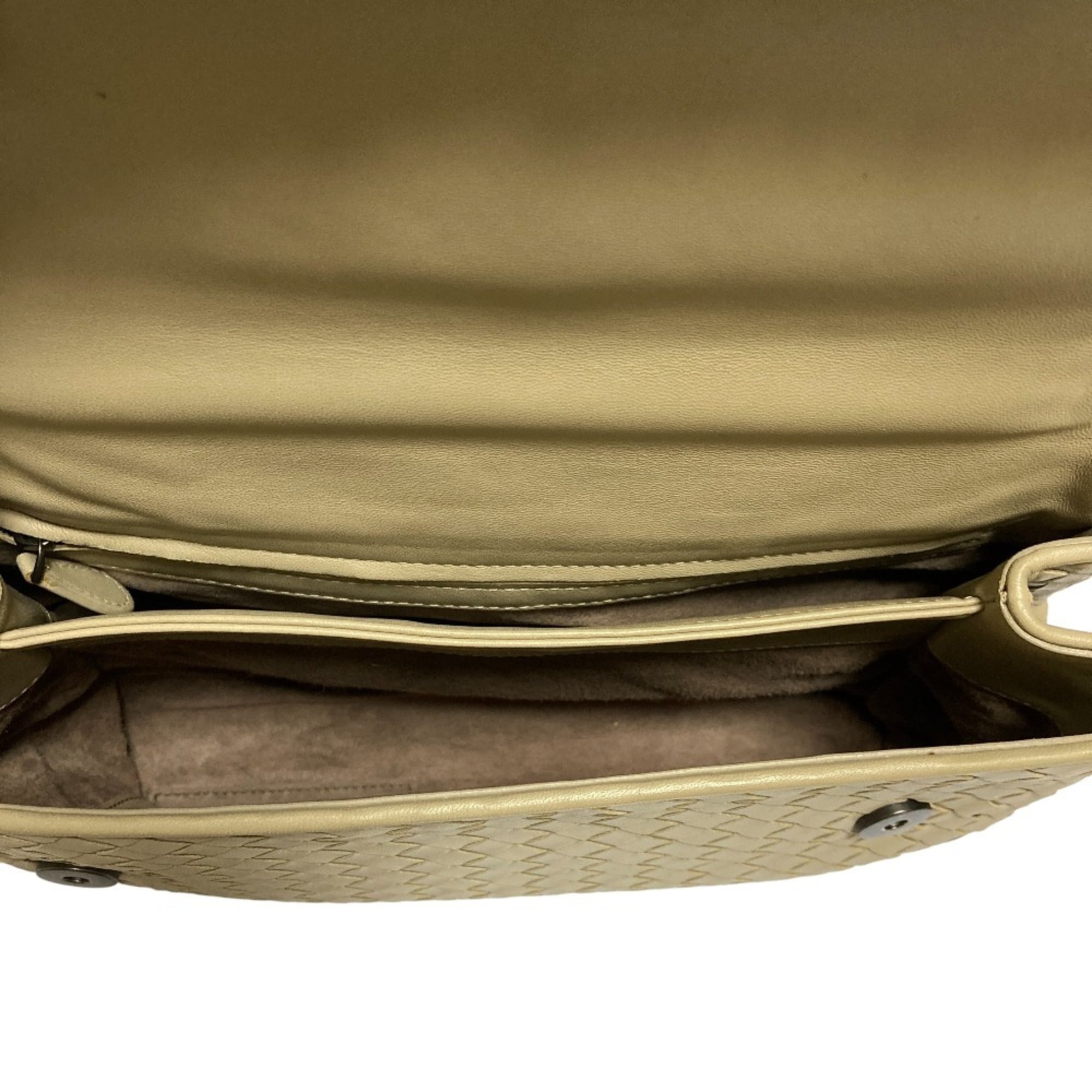 Bottega Veneta Grayish Intrecciato Shoulder Bag (Pre-Owned)