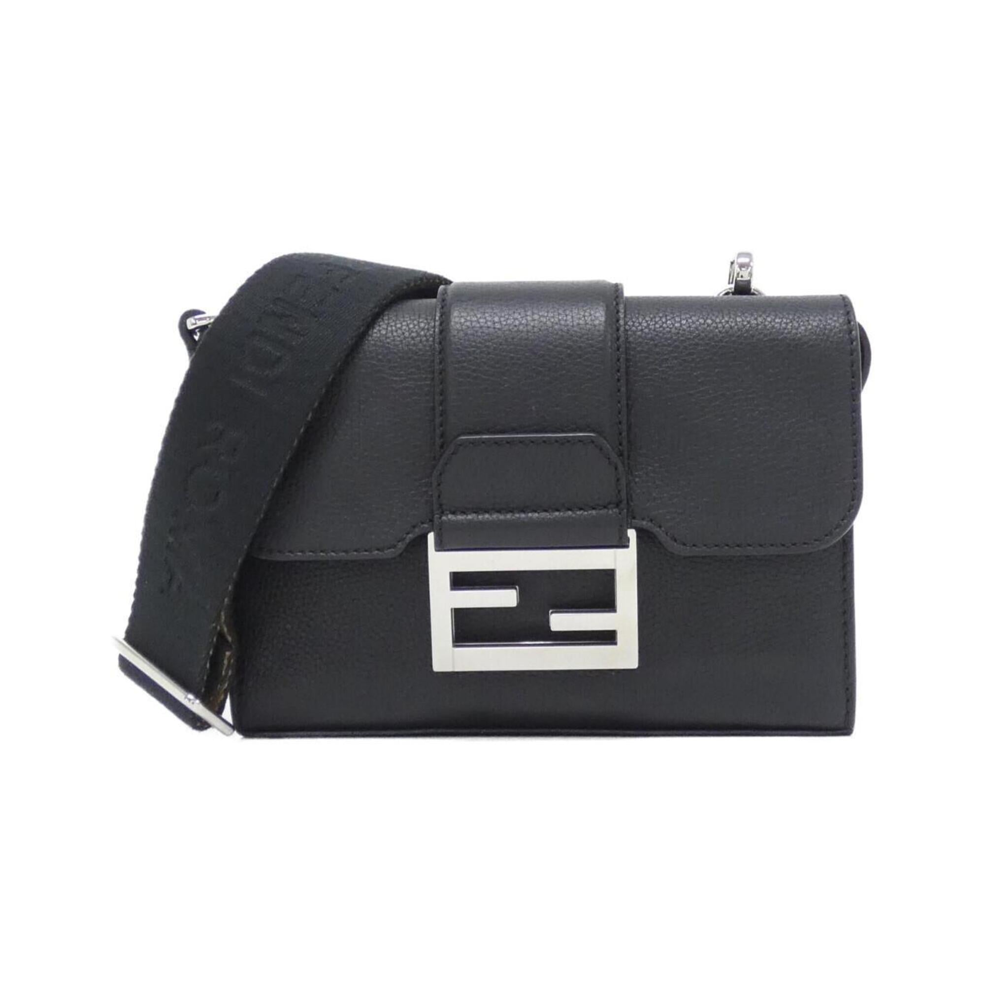 Fendi Black Leather Shoulder Bag (Pre-Owned)