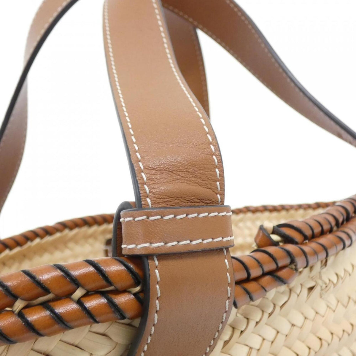 Loewe Beige Raffia Handbag (Pre-Owned)