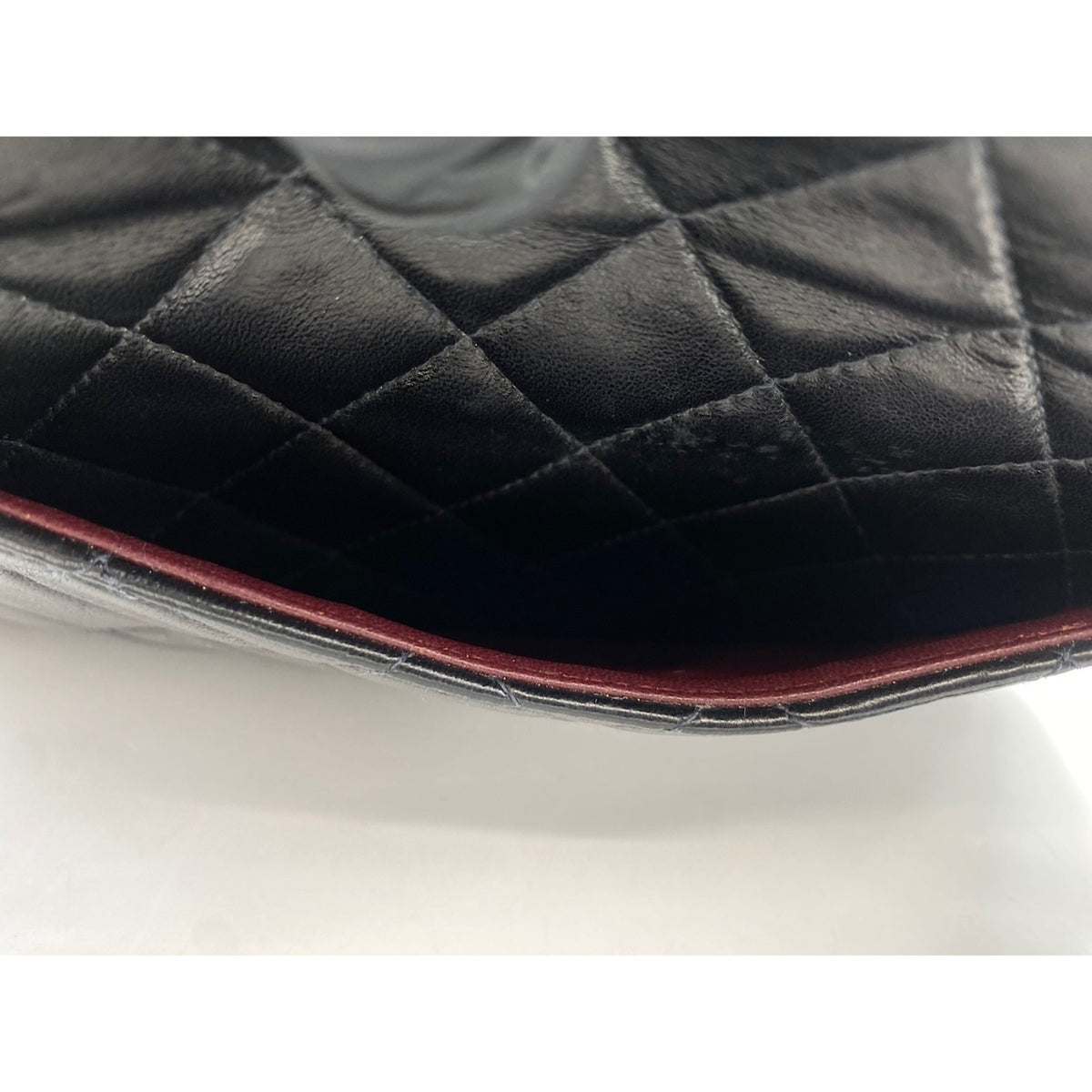 Chanel Black Shoulder Bag (Pre-Owned)