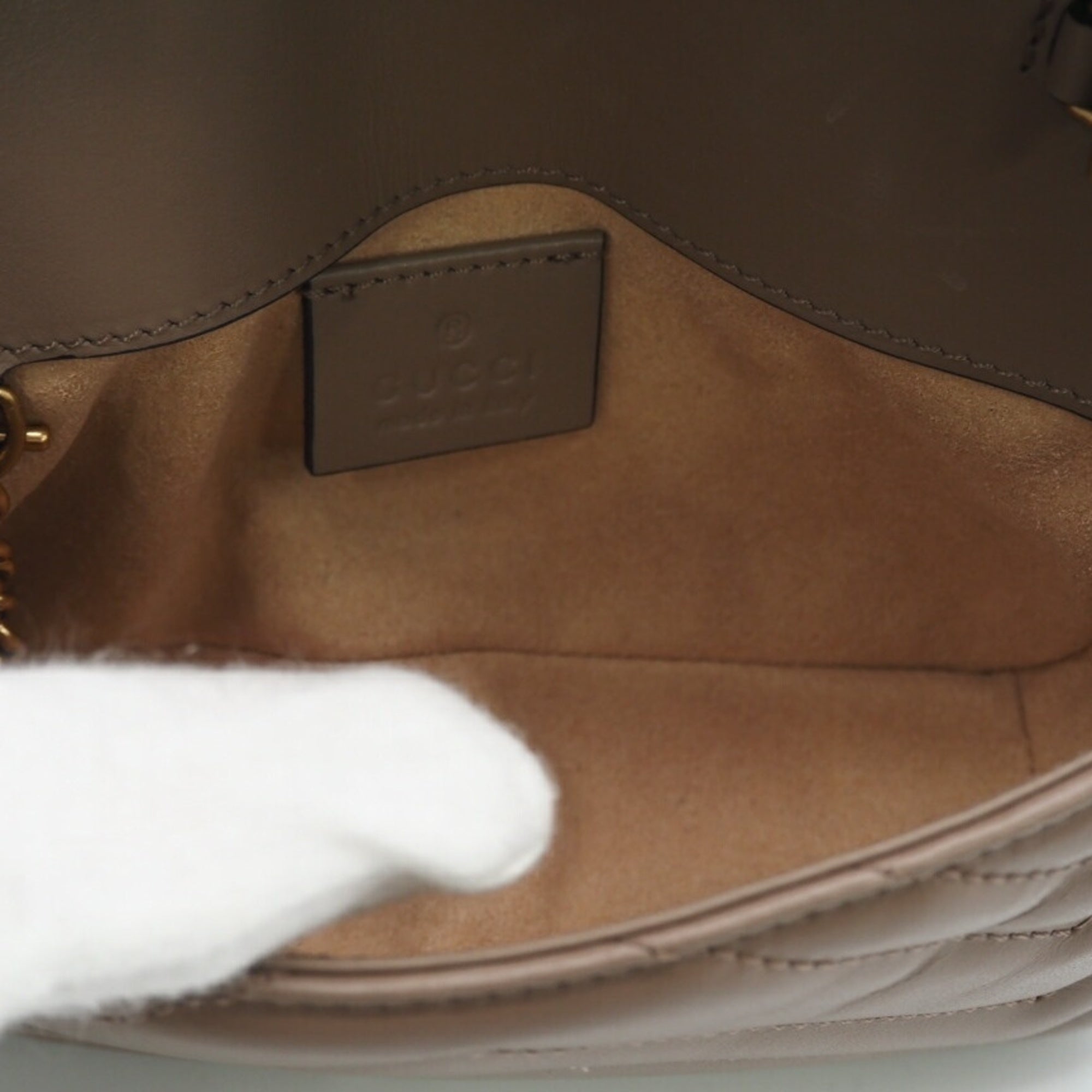Gucci Beige Leather Shoulder Bag (Pre-Owned)