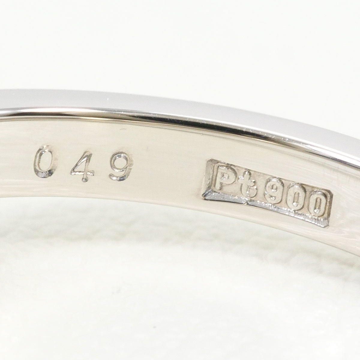 Unbranded Platinum Platinum 900 Band Ring (Pre-Owned)