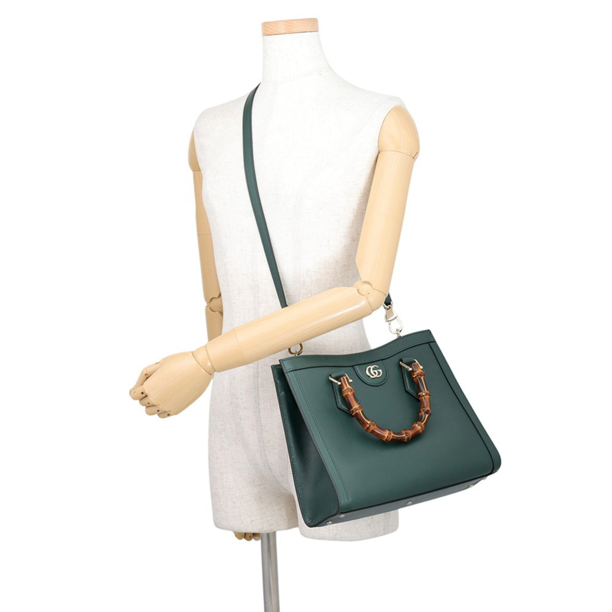 Gucci Green Leather Handbag (Pre-Owned)